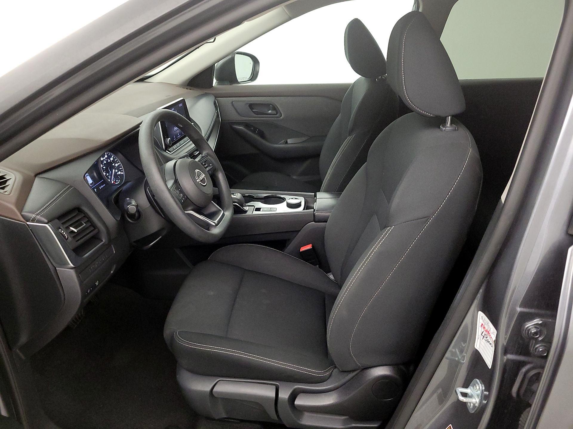 Thumbnail: 2023 Nissan Rogue - 9