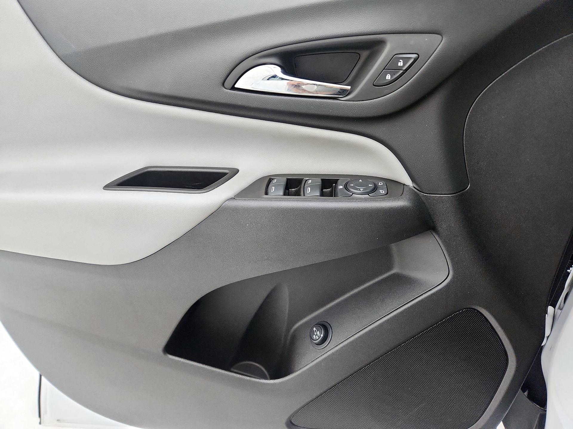 Thumbnail: 2023 Chevrolet Equinox - 12