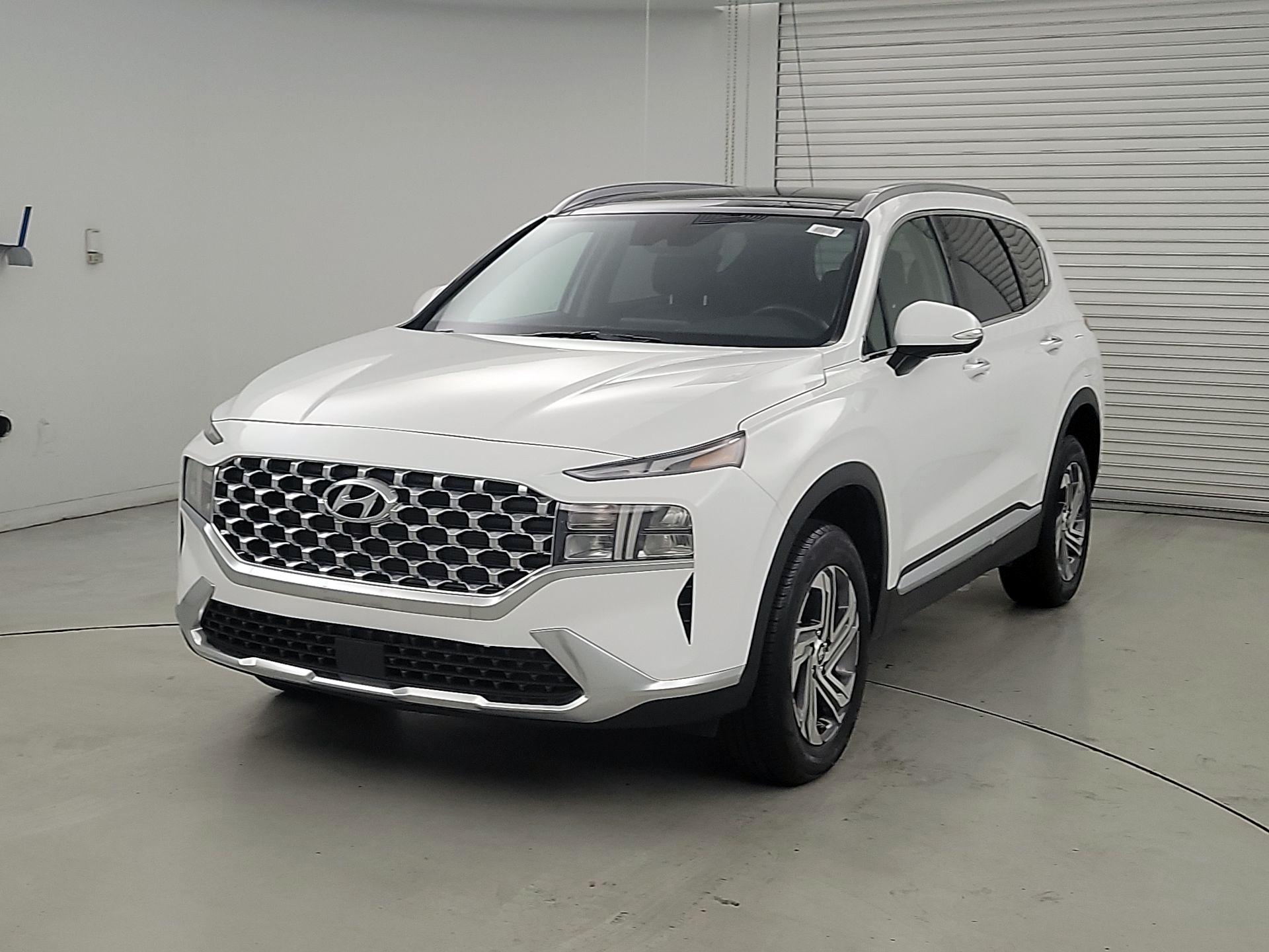 Thumbnail: 2023 Hyundai Santa Fe - 3