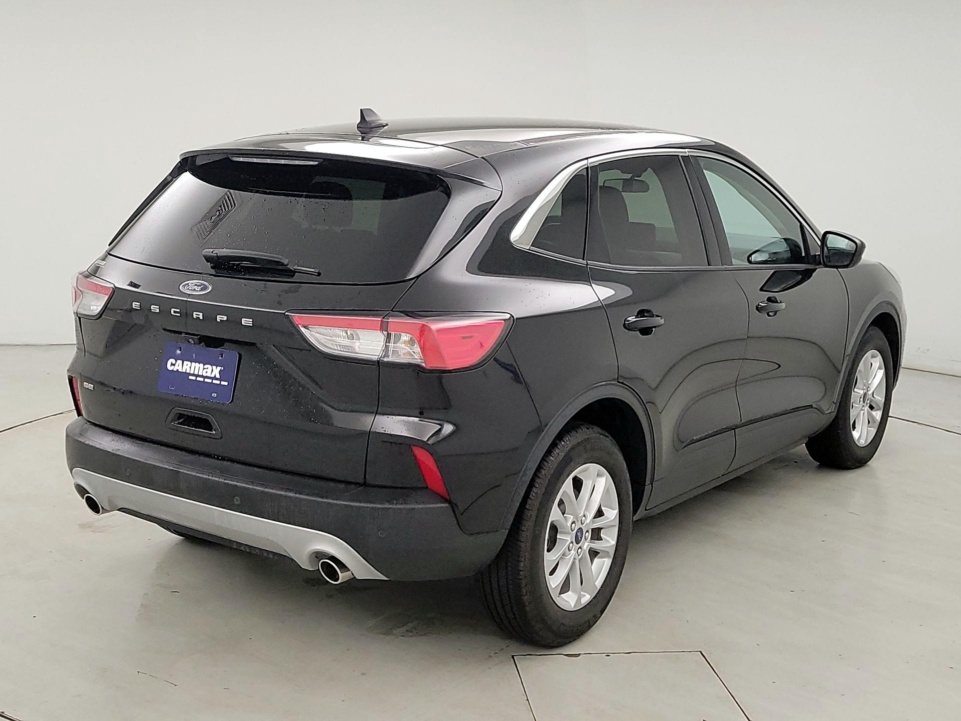 Thumbnail: 2021 Ford Escape - 5