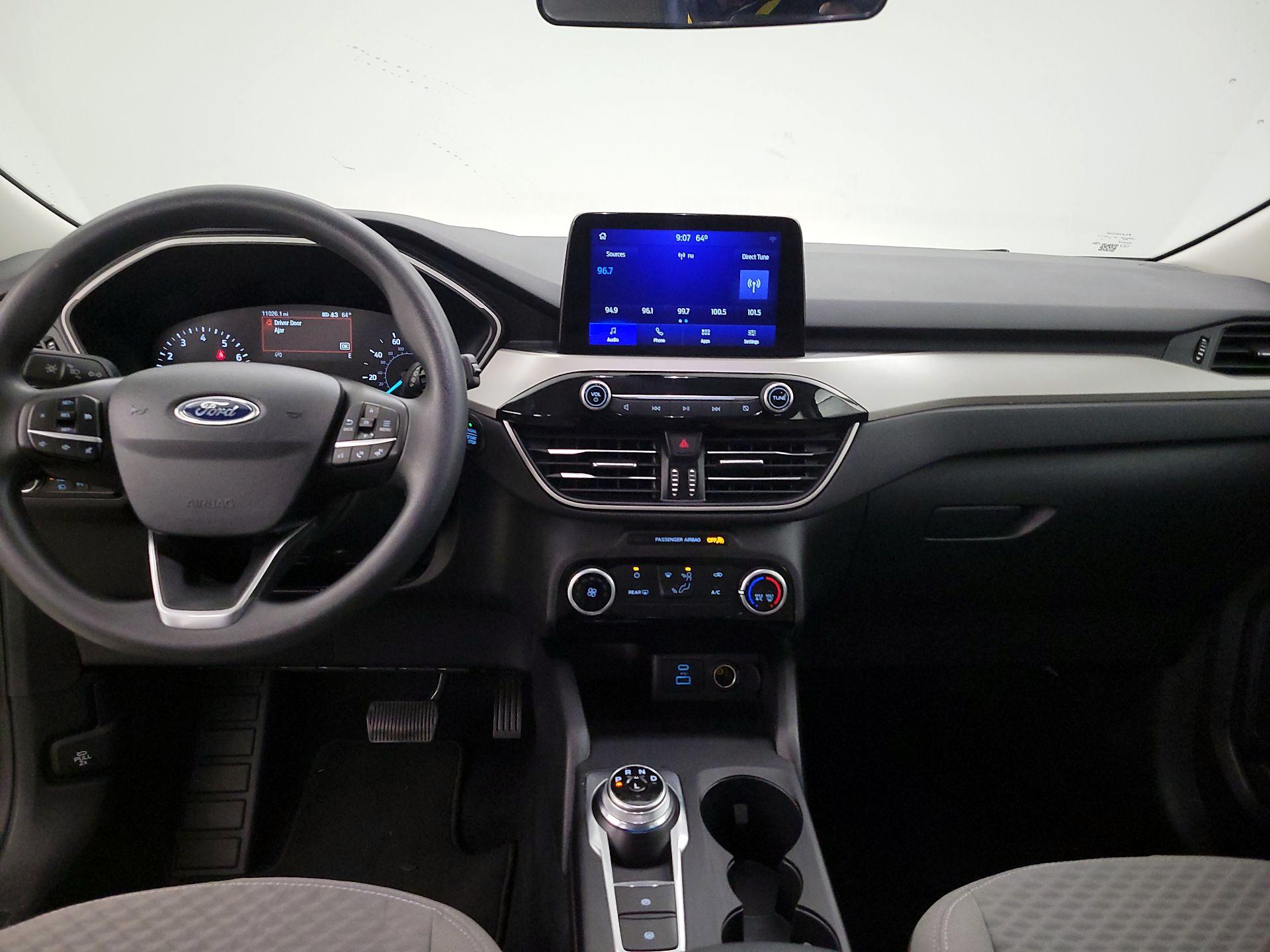 Thumbnail: 2021 Ford Escape - 8