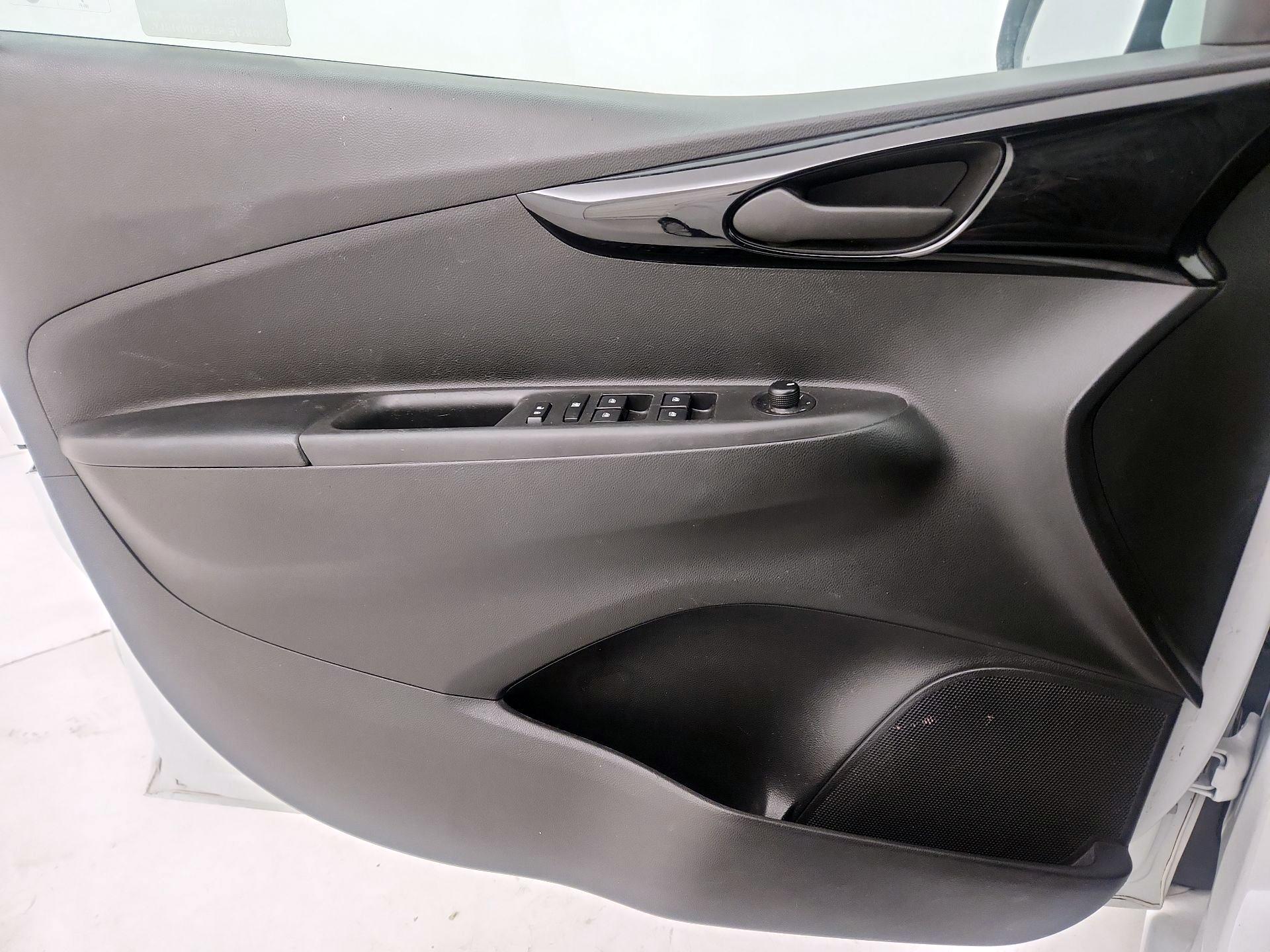 Thumbnail: 2020 Chevrolet Spark - 12