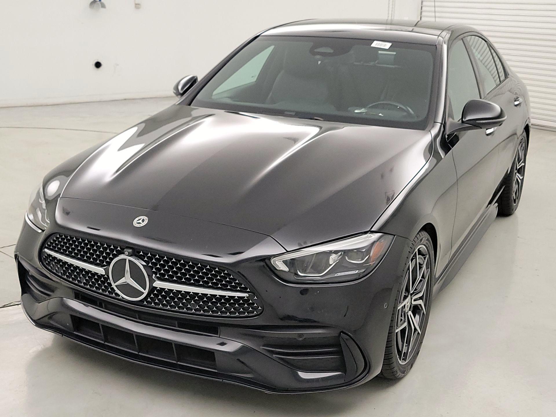 Thumbnail: 2022 Mercedes-Benz C-Class - 3