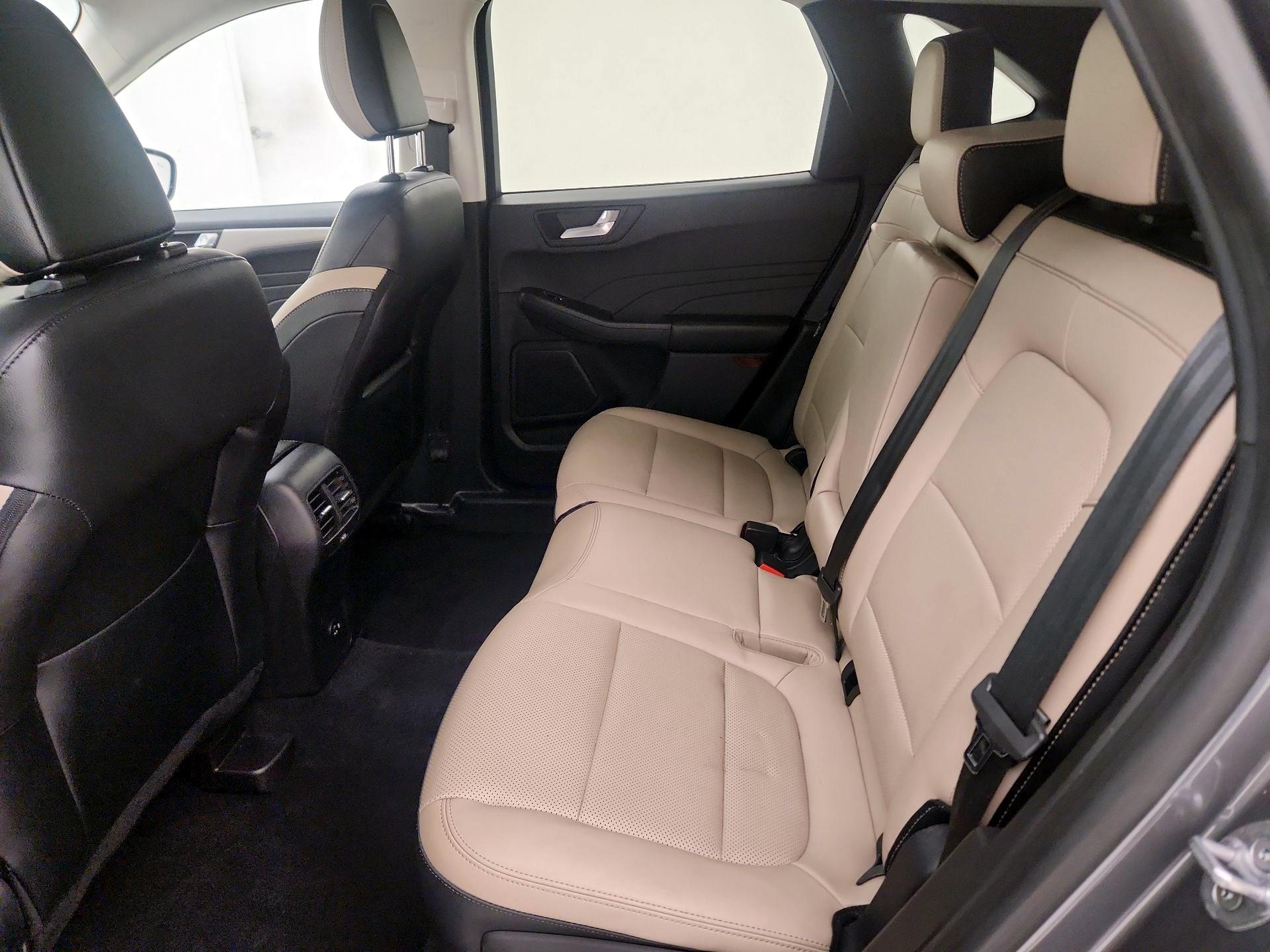 Thumbnail: 2021 Ford Escape - 20