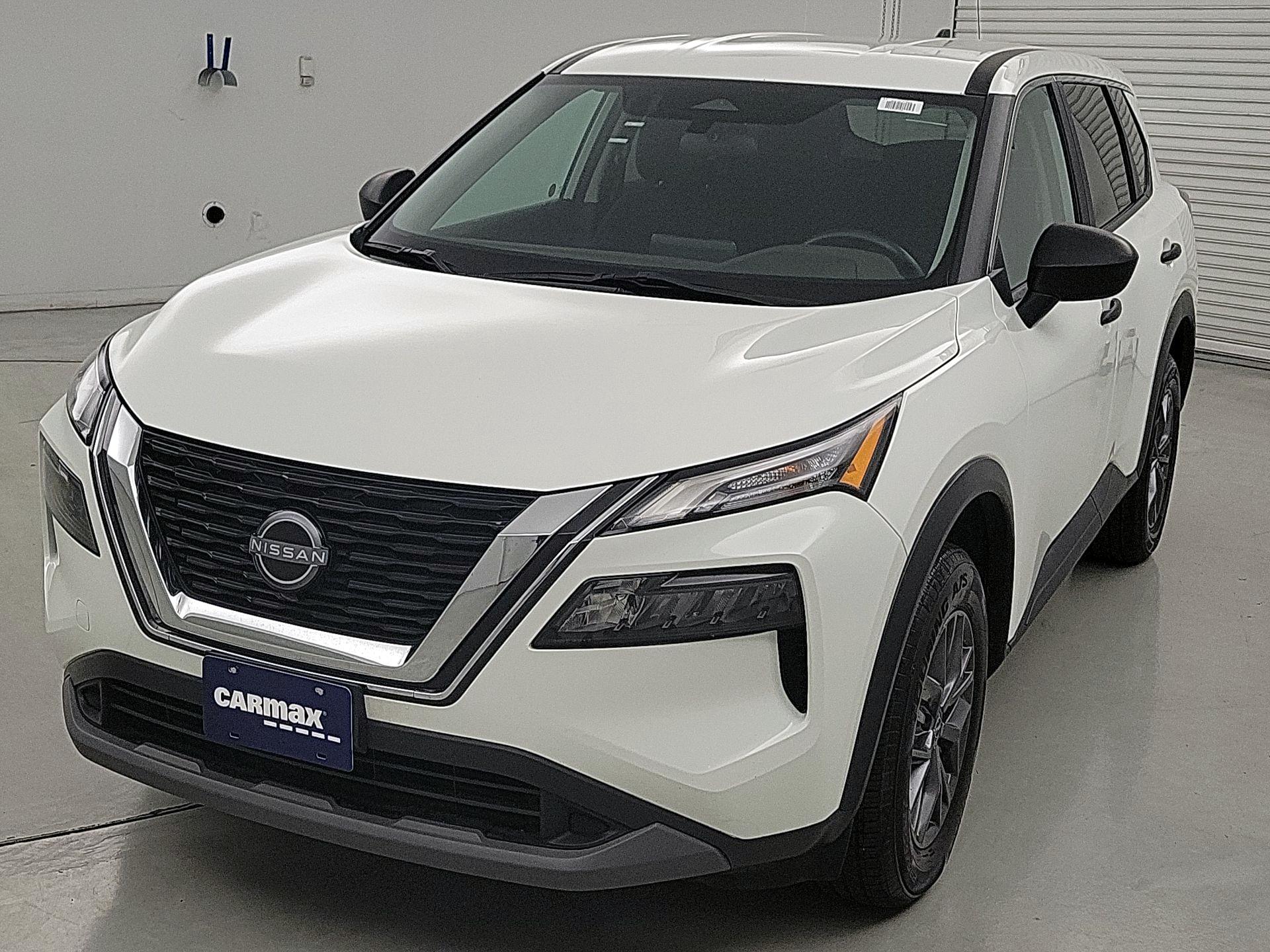 Thumbnail: 2023 Nissan Rogue - 3