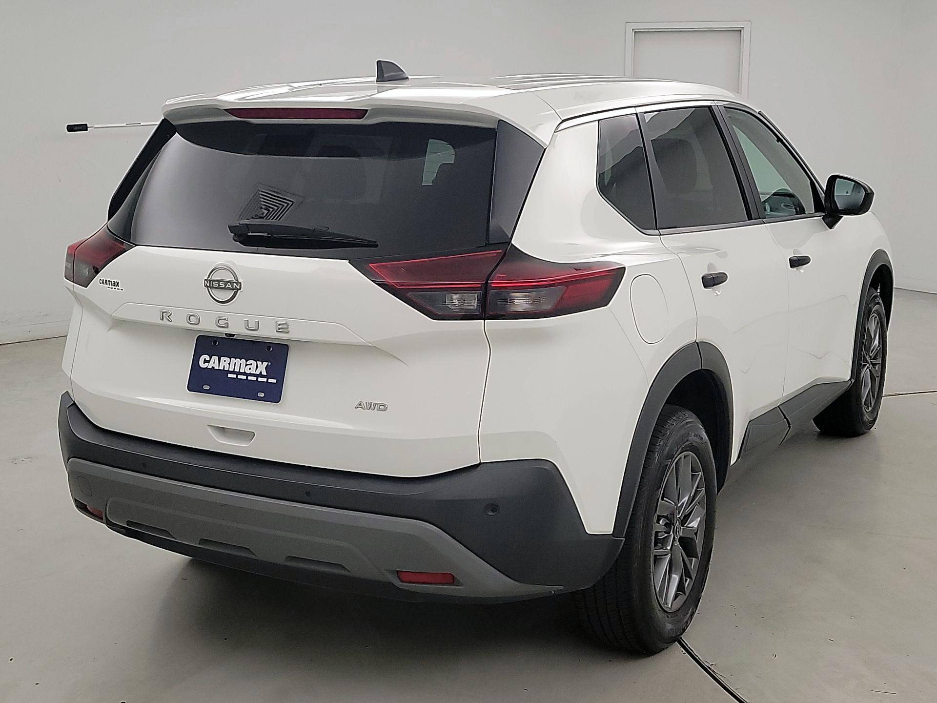 Thumbnail: 2023 Nissan Rogue - 5