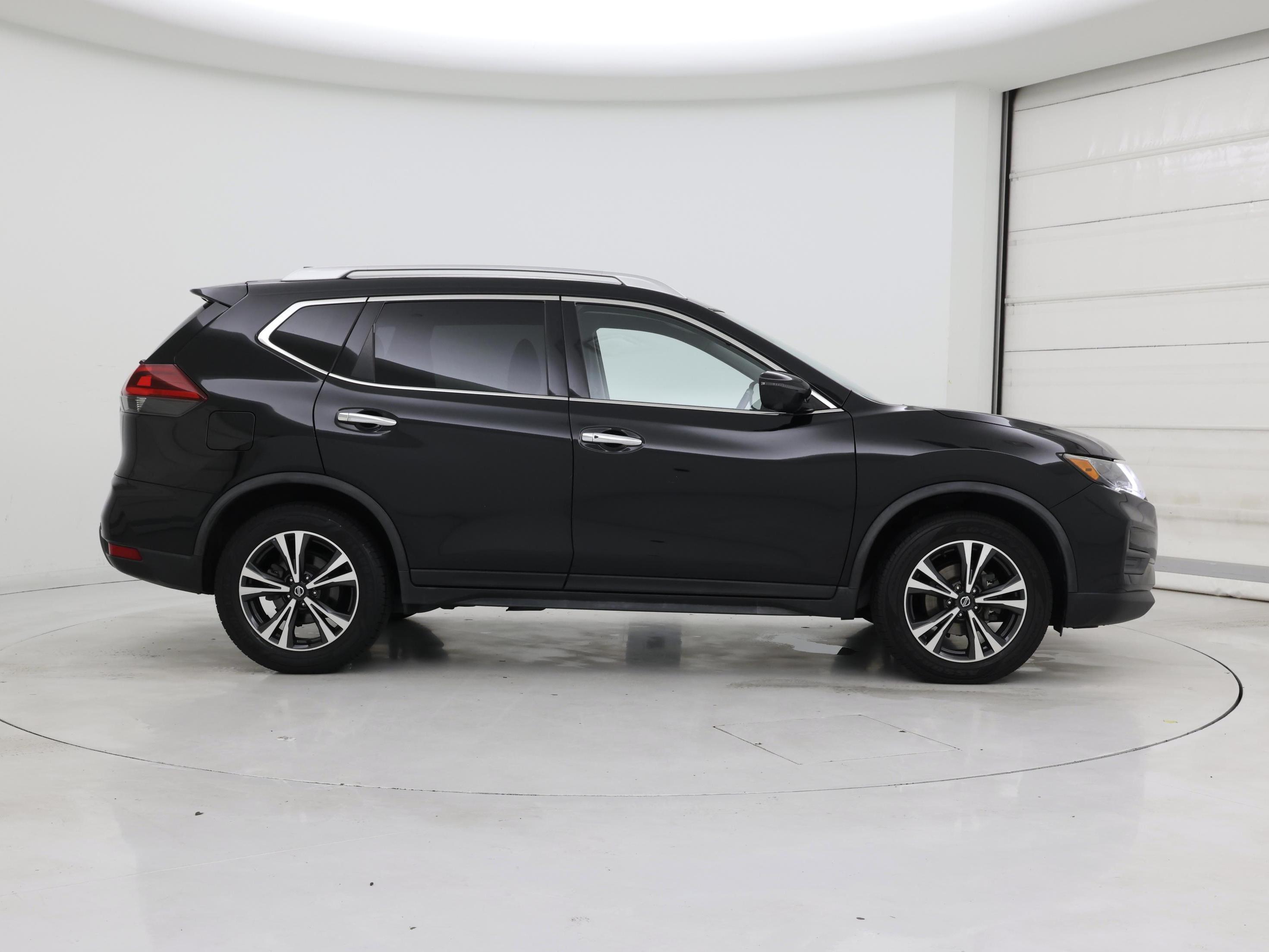 Thumbnail: 2020 Nissan Rogue - 7