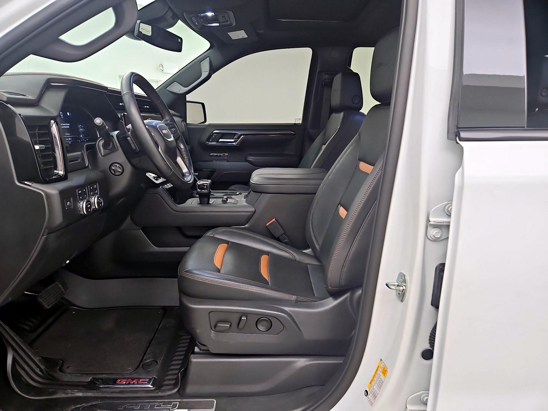 Thumbnail: 2023 GMC Sierra 1500 - 11