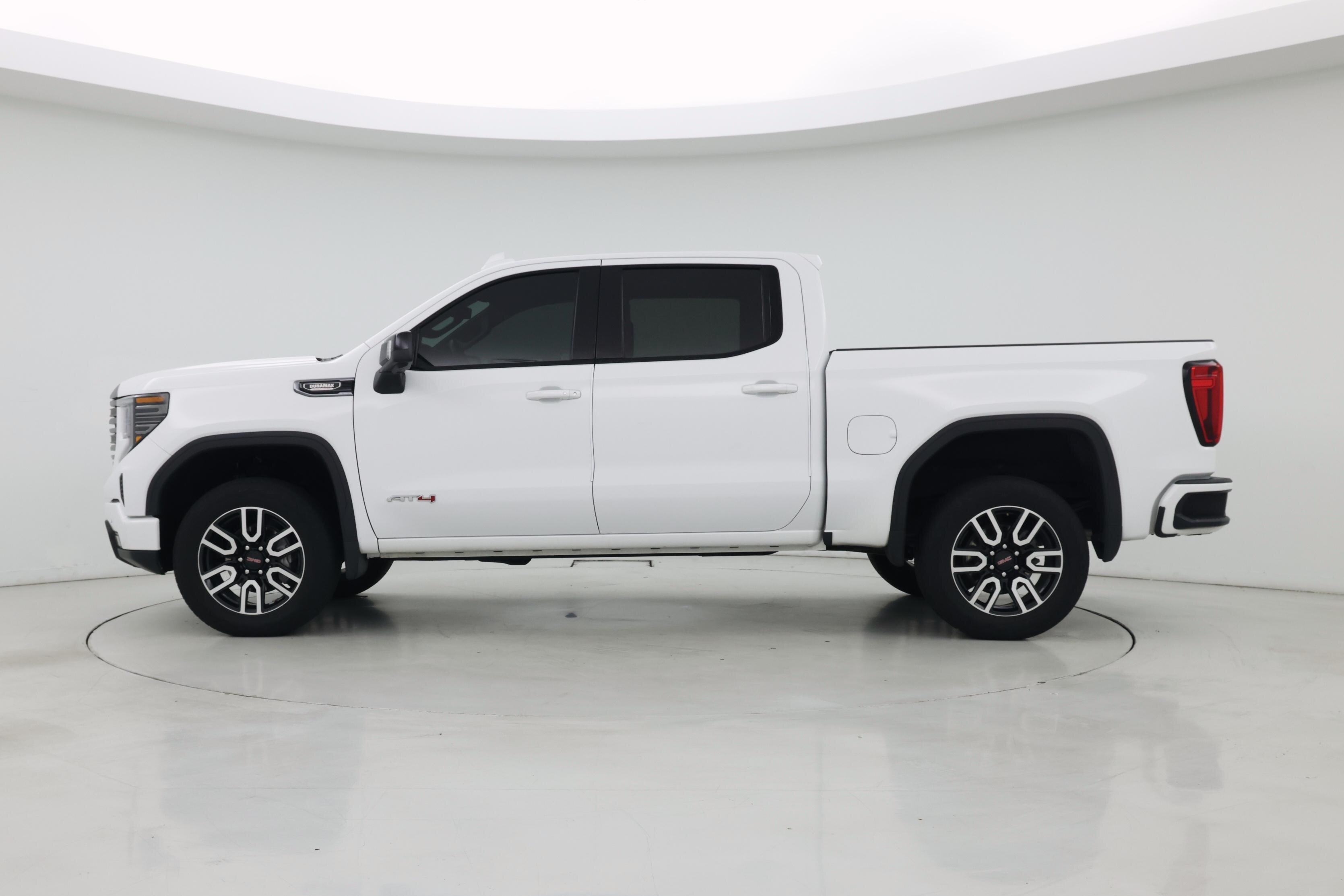Thumbnail: 2023 GMC Sierra 1500 - 3