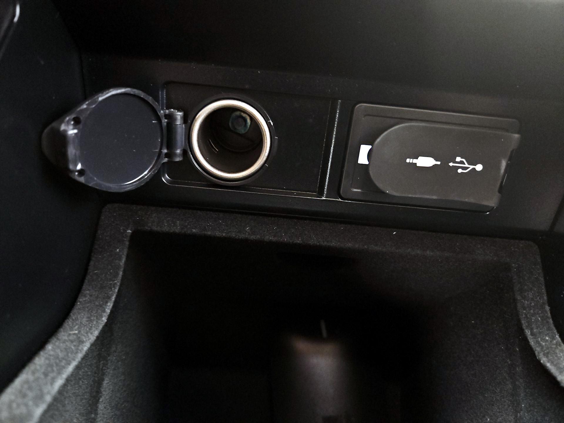 Thumbnail: 2019 Lexus RX - 19