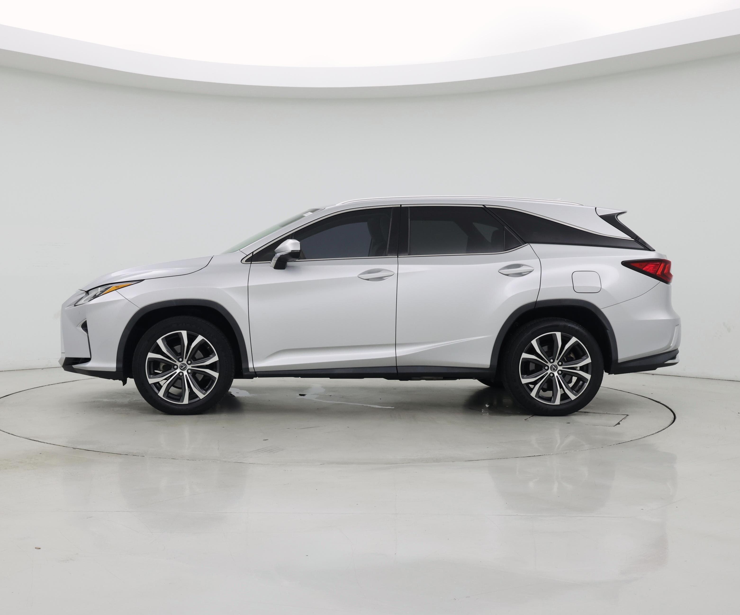 Thumbnail: 2019 Lexus RX - 3