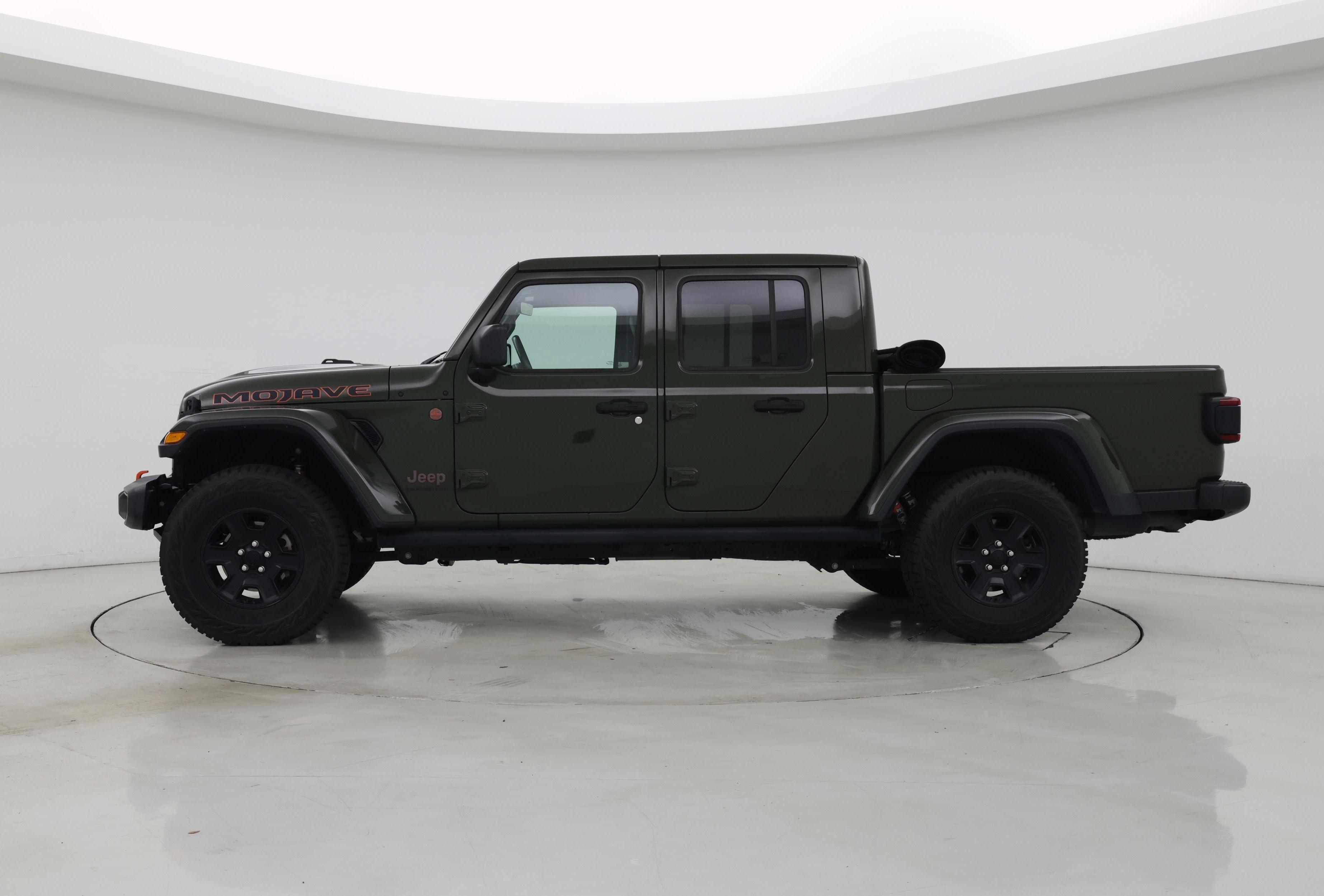 Thumbnail: 2021 Jeep Gladiator - 3