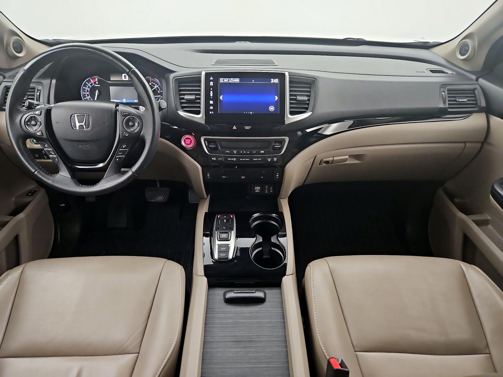 Thumbnail: 2018 Honda Pilot - 9