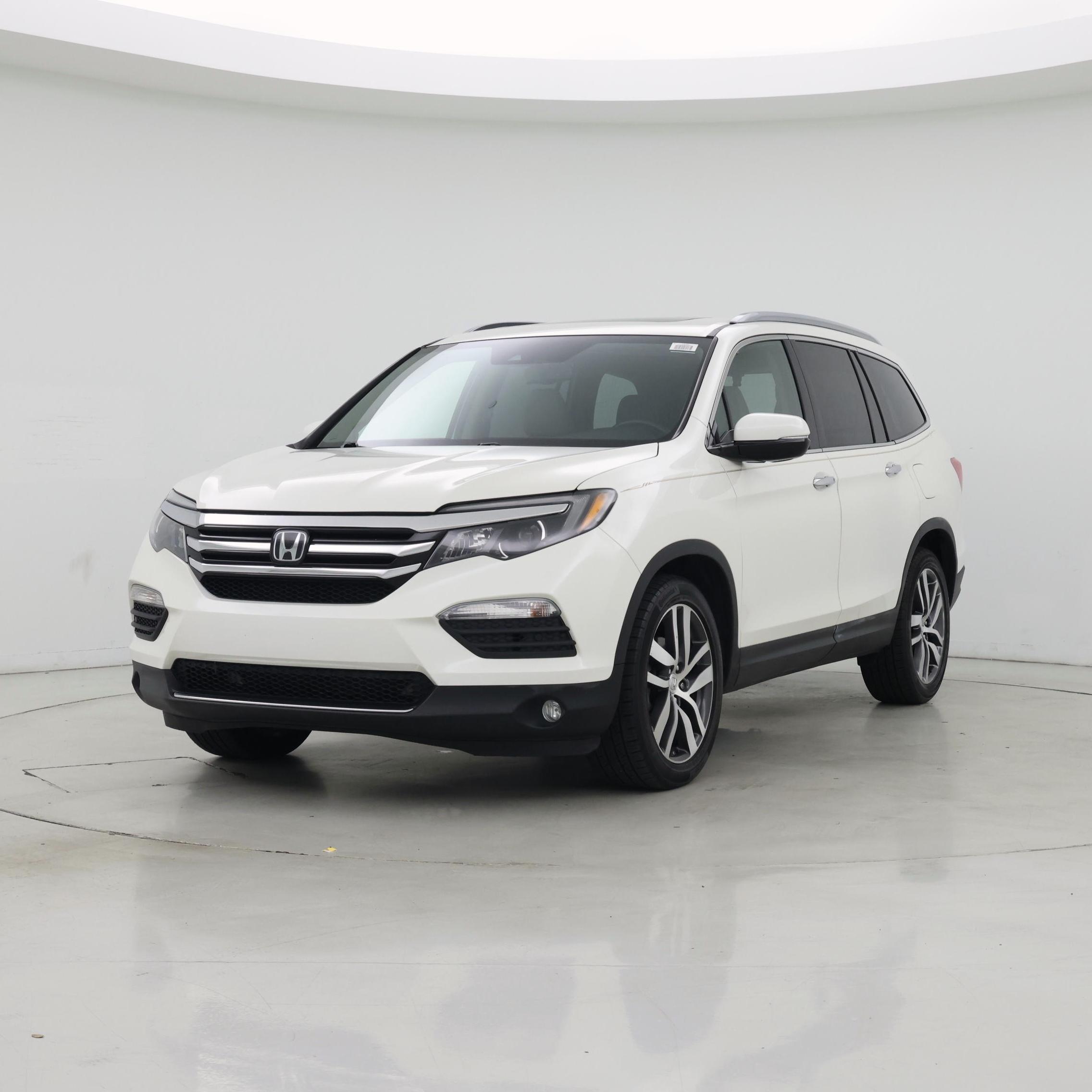 Thumbnail: 2018 Honda Pilot - 4