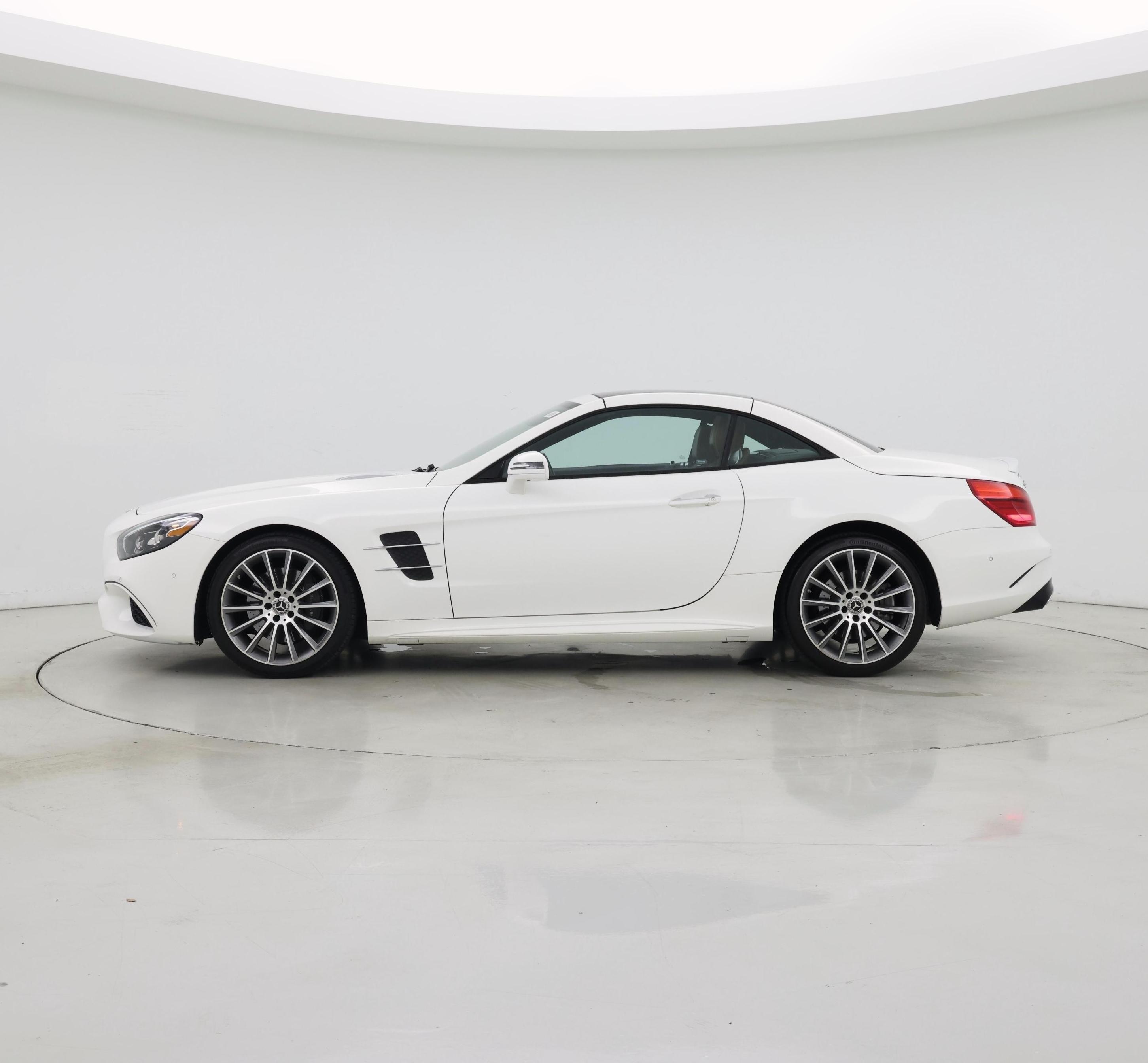Thumbnail: 2018 Mercedes-Benz SL-Class - 3