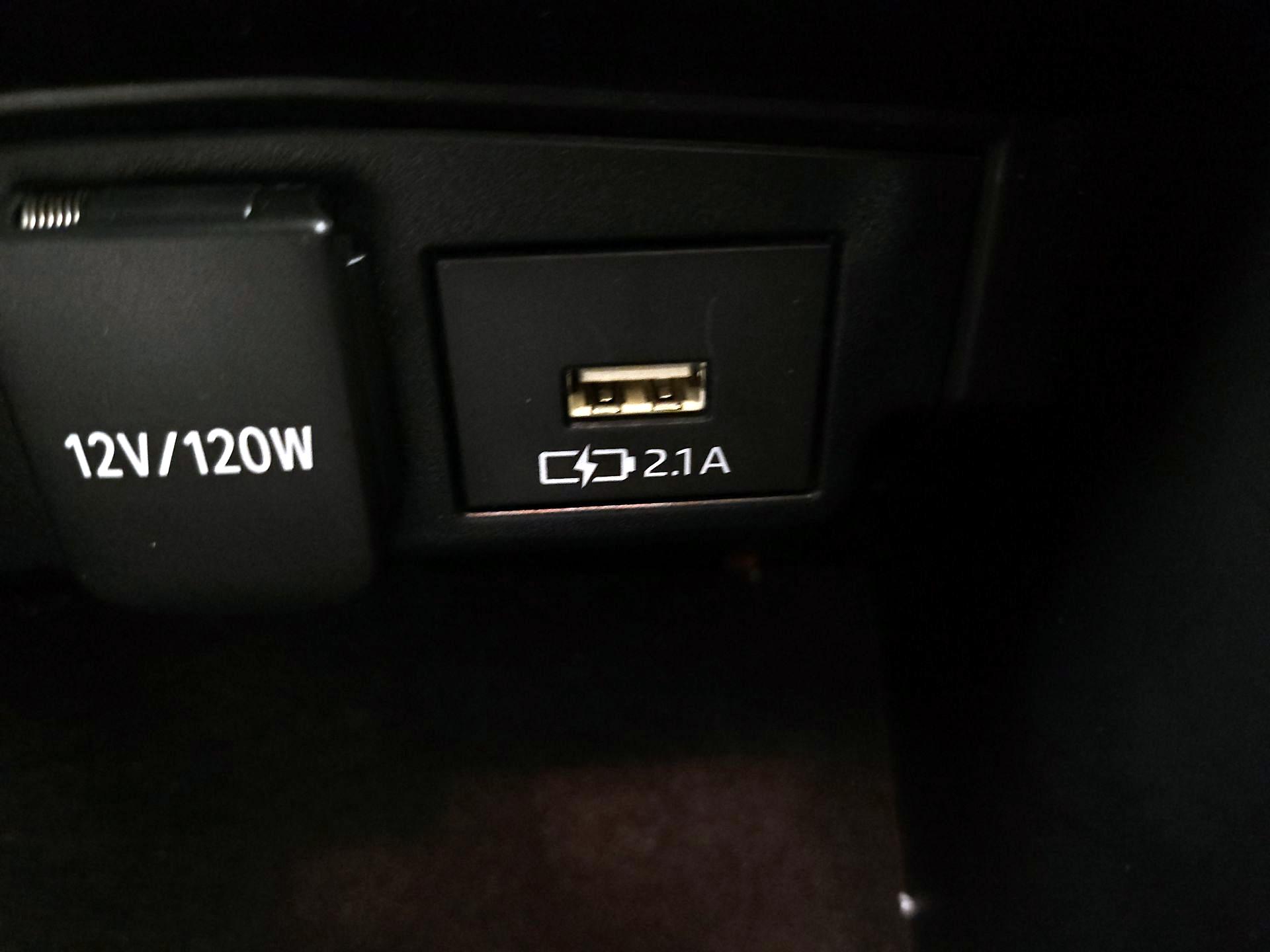 Thumbnail: 2020 Toyota Corolla - 18