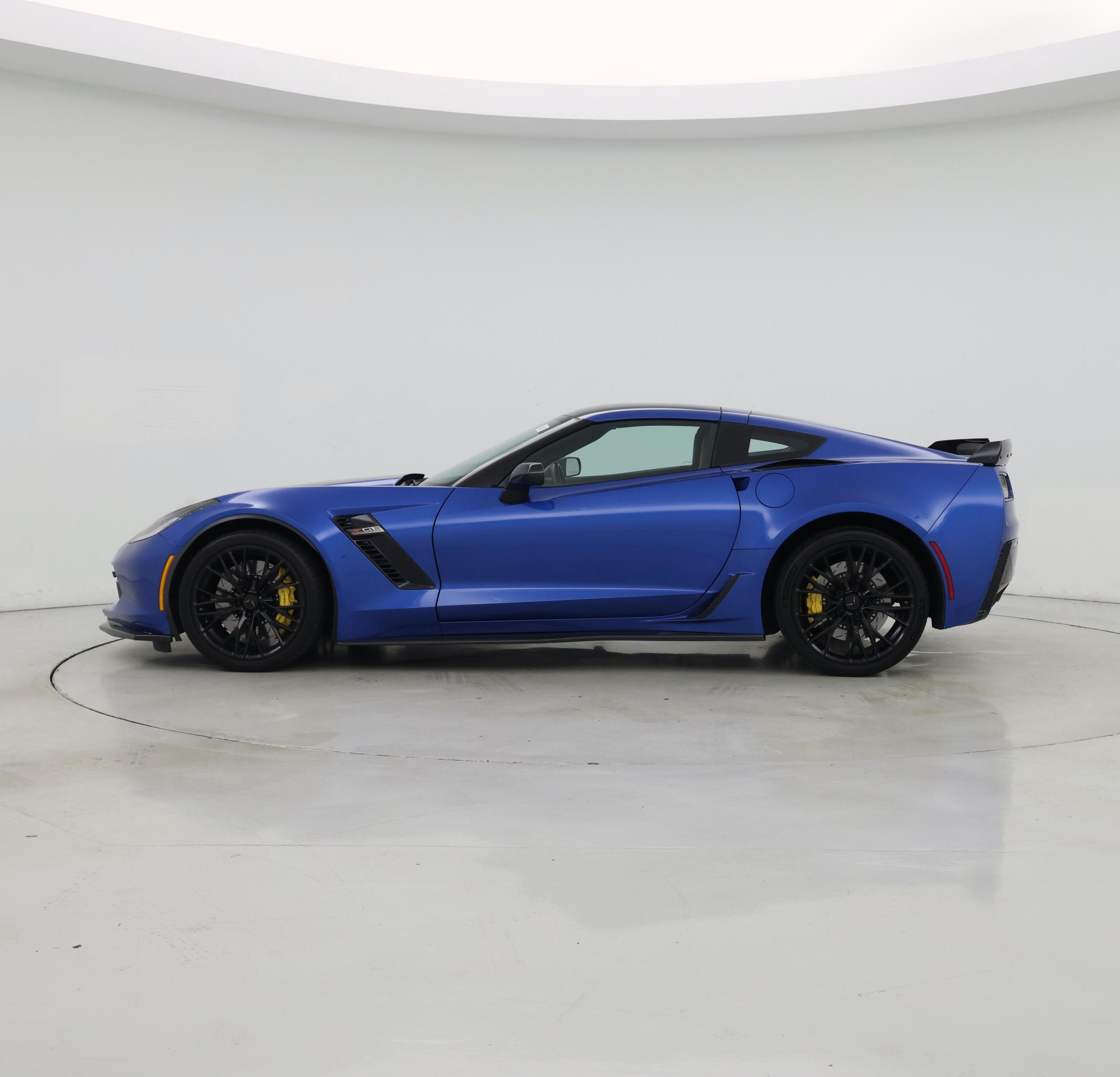Thumbnail: 2016 Chevrolet Corvette - 3
