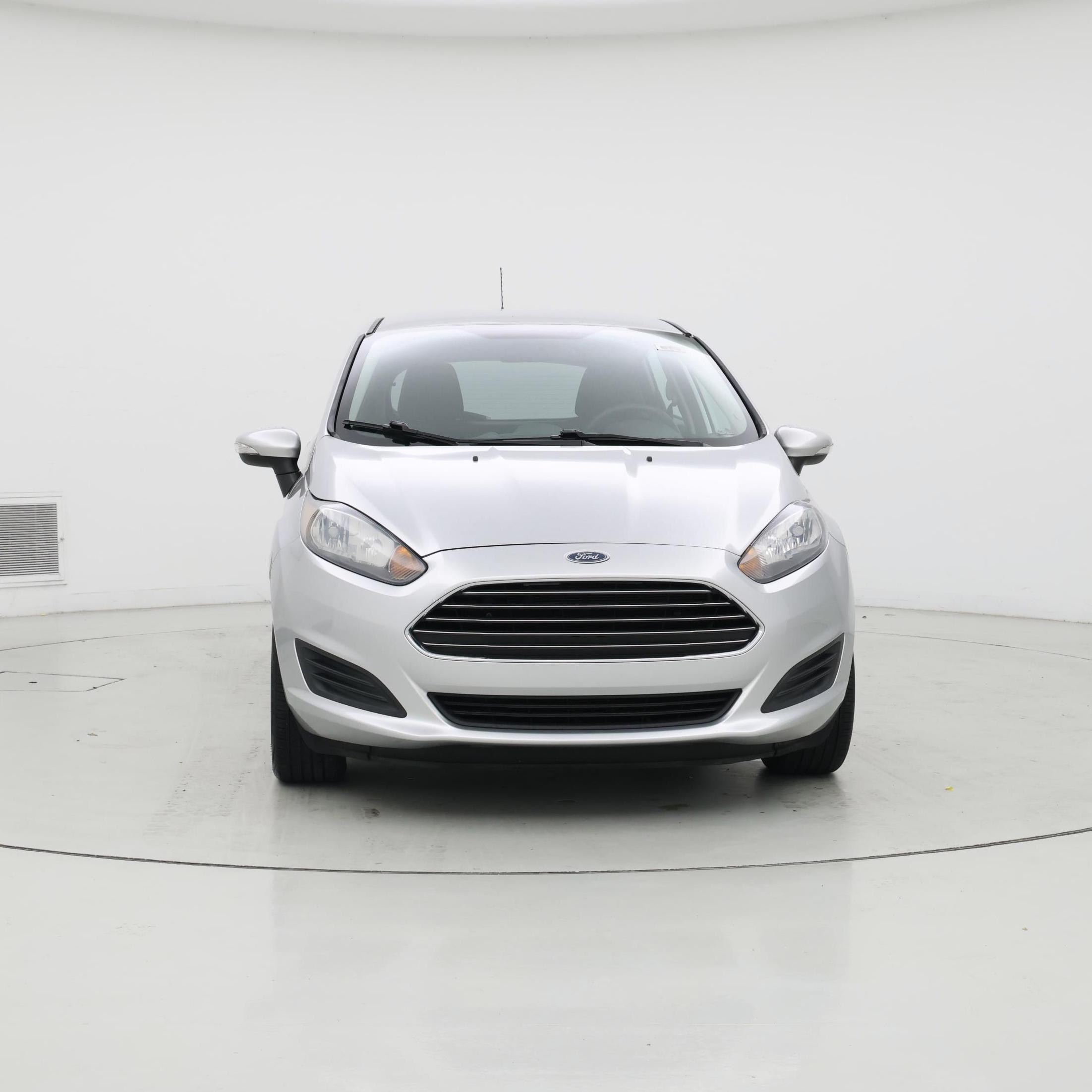 Thumbnail: 2015 Ford Fiesta - 5
