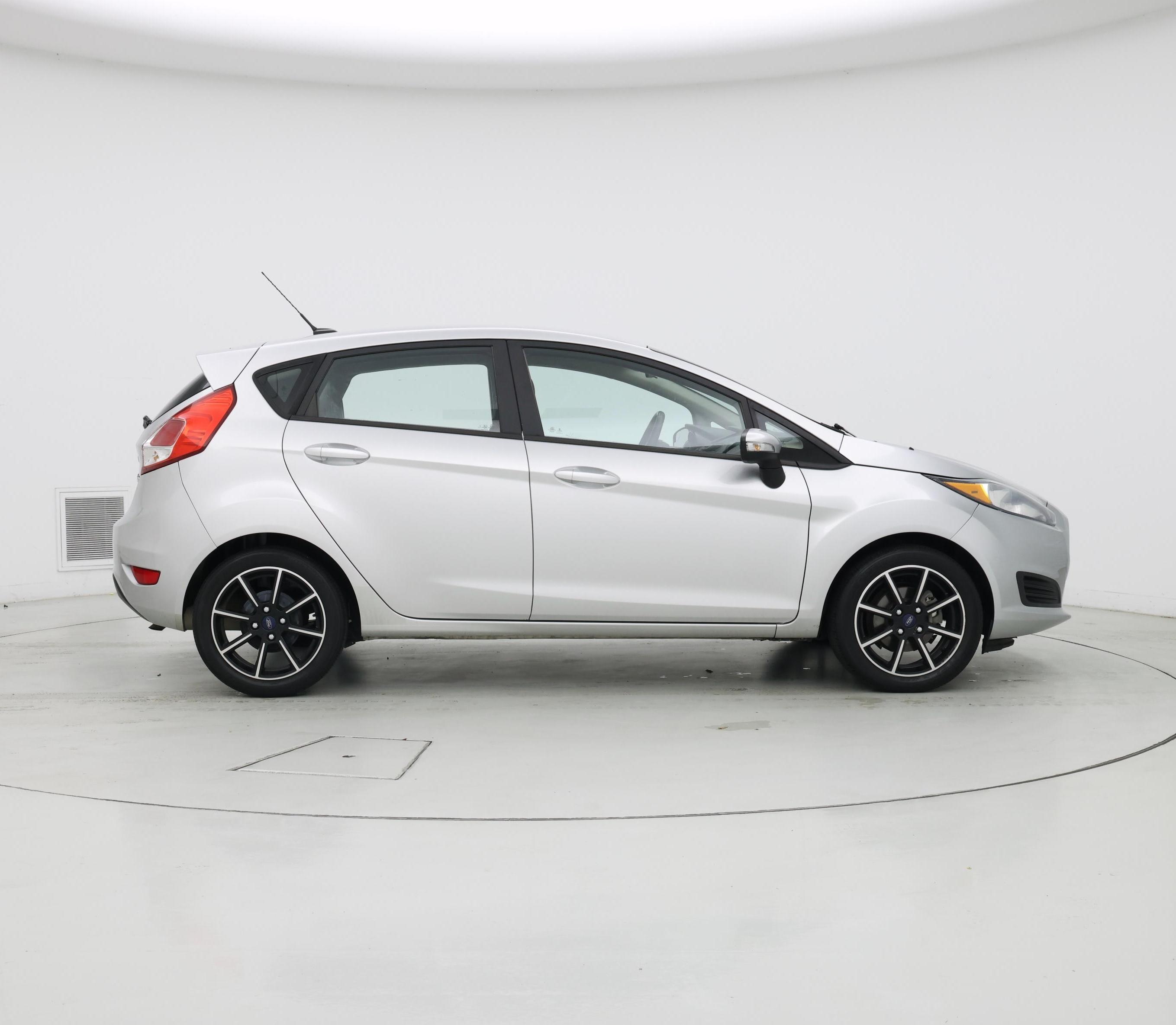 Thumbnail: 2015 Ford Fiesta - 7