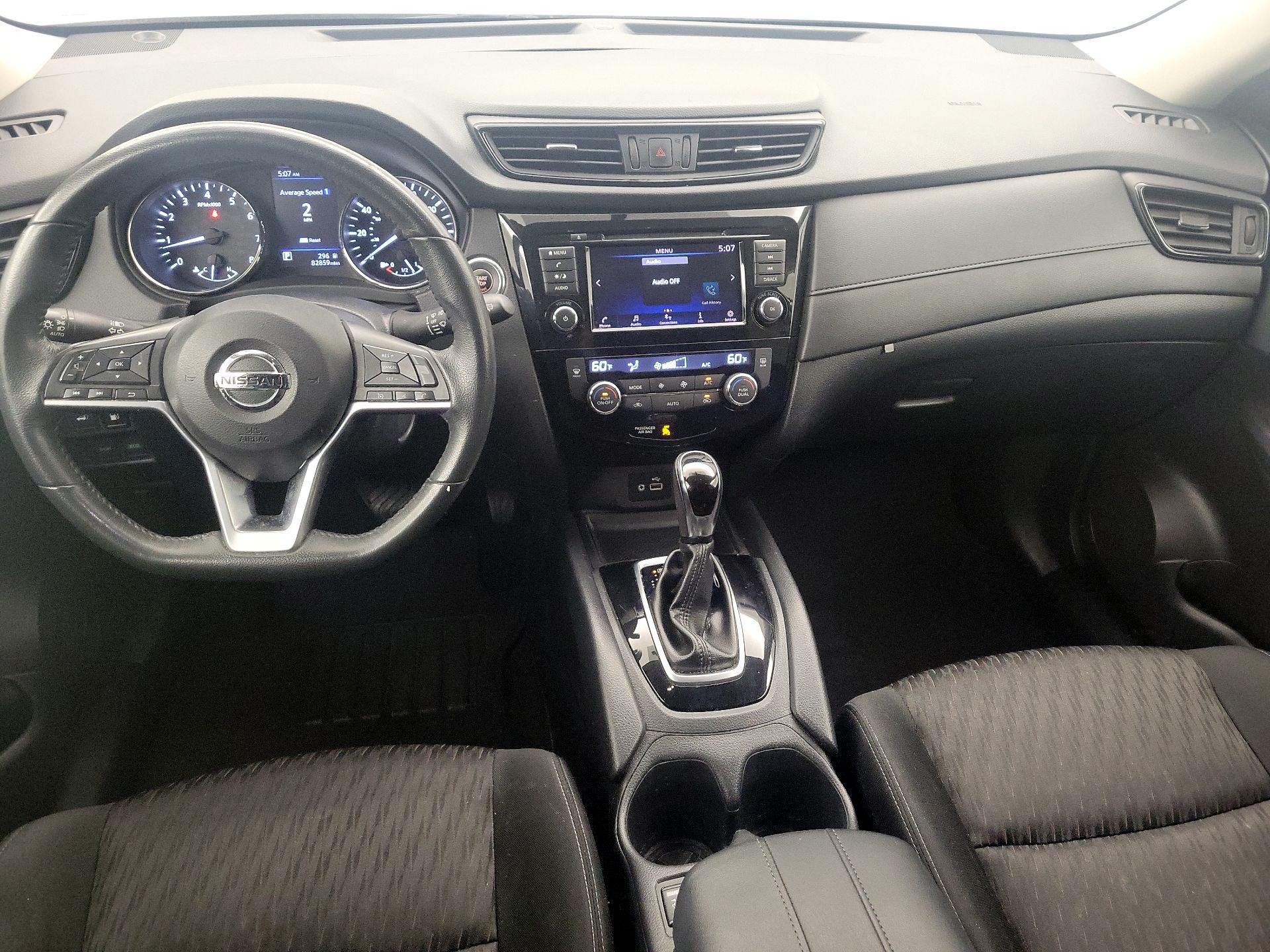 Thumbnail: 2018 Nissan Rogue - 9