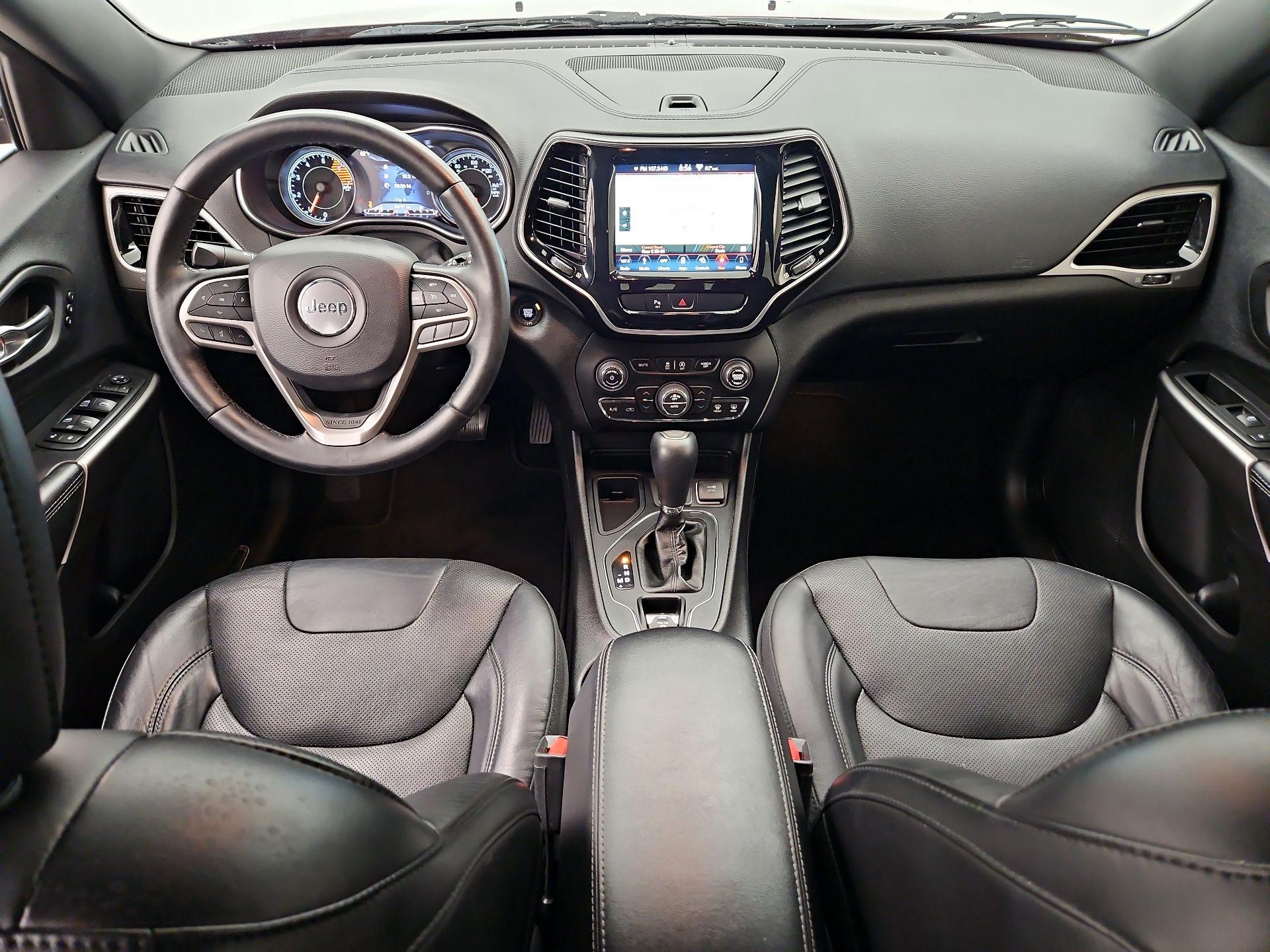 Thumbnail: 2019 Jeep Cherokee - 9