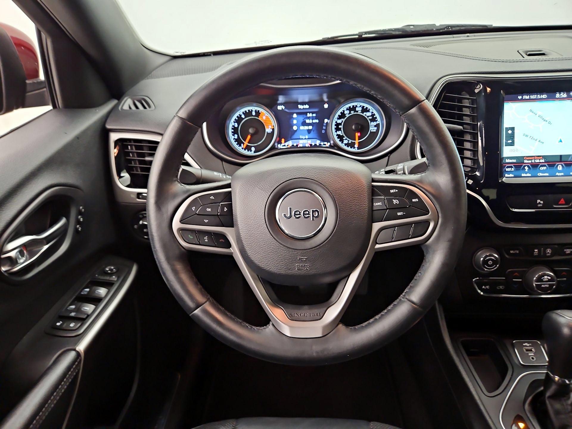 Thumbnail: 2019 Jeep Cherokee - 10