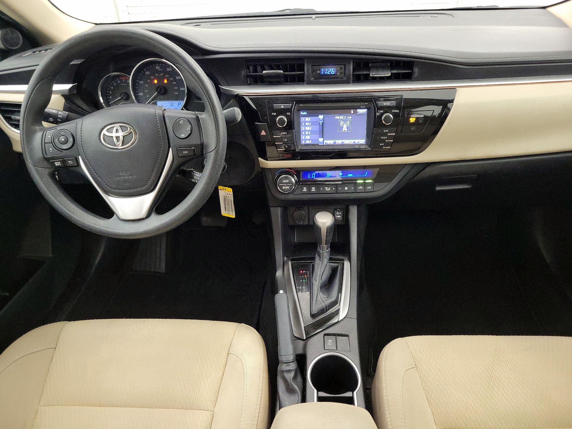 Thumbnail: 2015 Toyota Corolla - 9