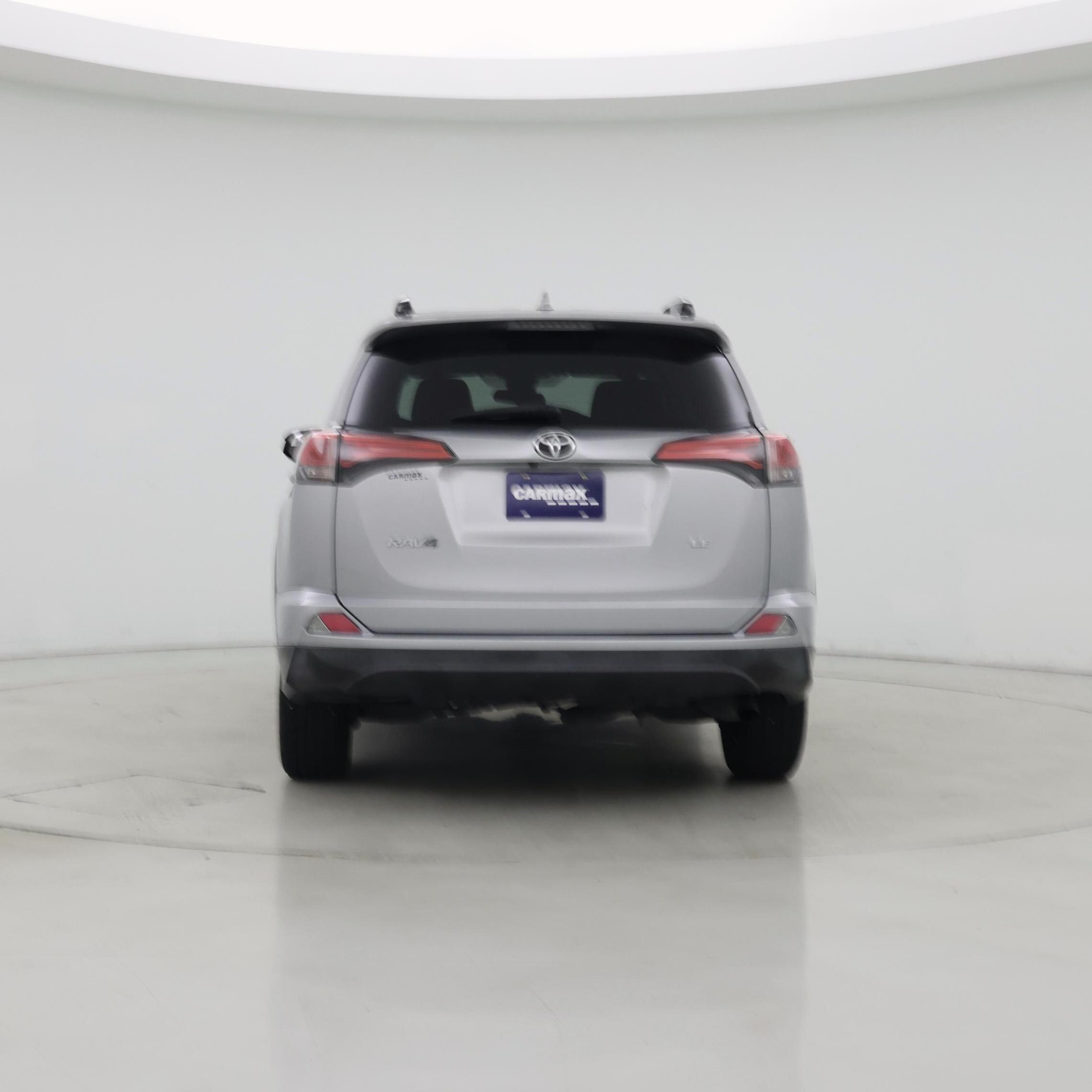 Thumbnail: 2018 Toyota RAV4 - 6