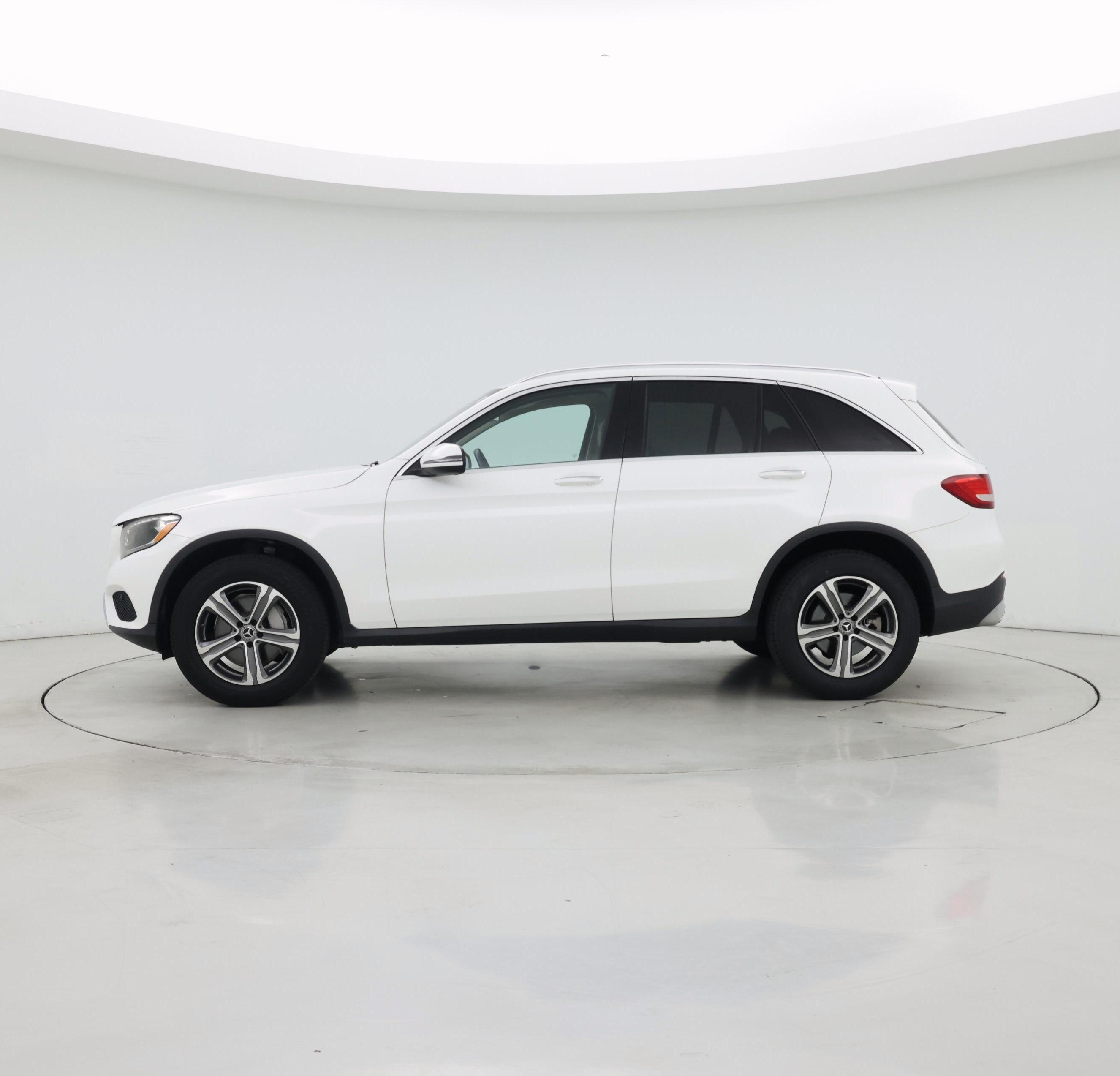 Thumbnail: 2019 Mercedes-Benz GLC - 3