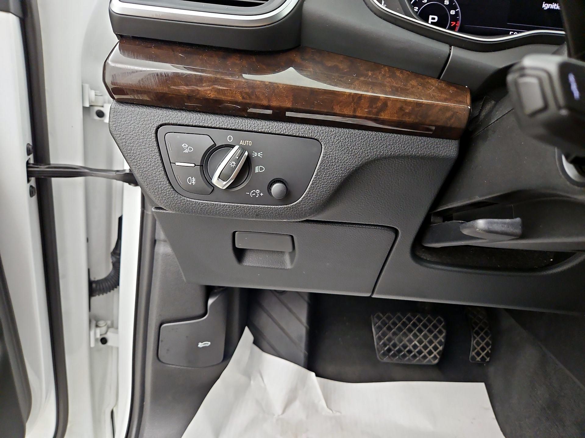 Thumbnail: 2019 Audi Q5 - 13