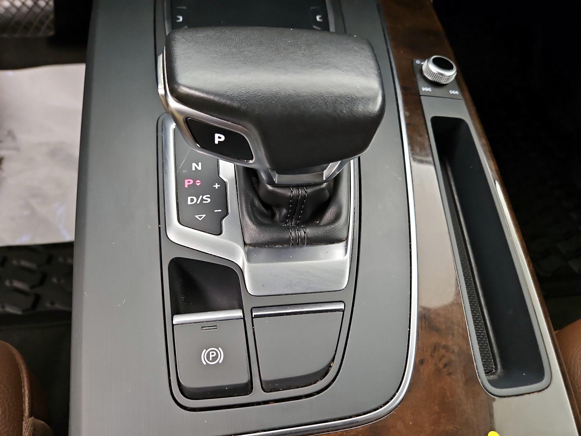 Thumbnail: 2019 Audi Q5 - 18