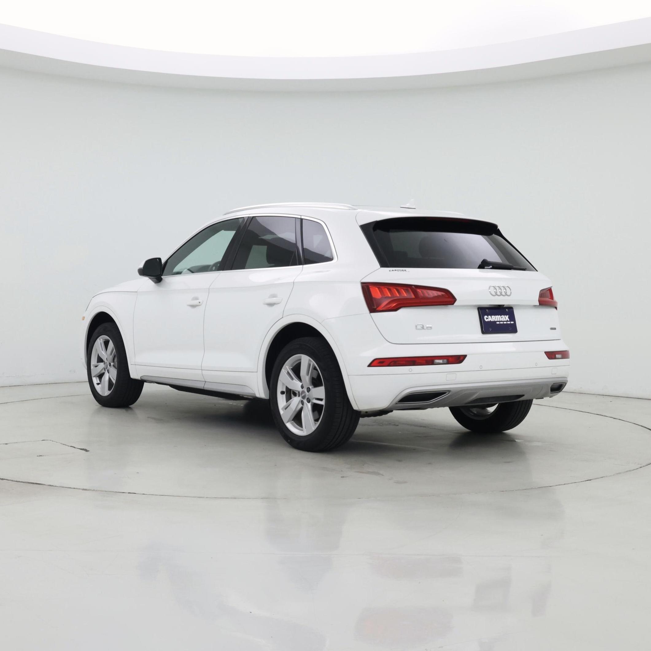 Thumbnail: 2019 Audi Q5 - 2