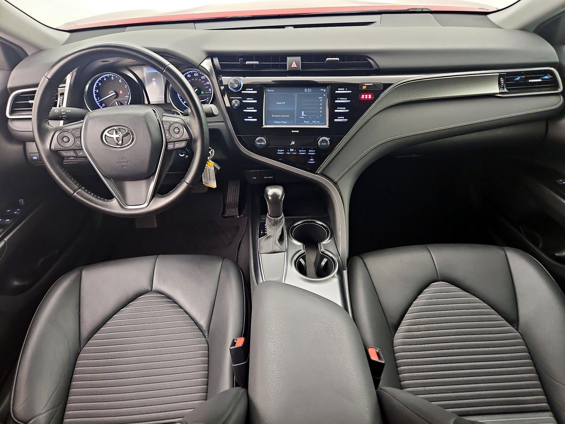 Thumbnail: 2020 Toyota Camry - 9
