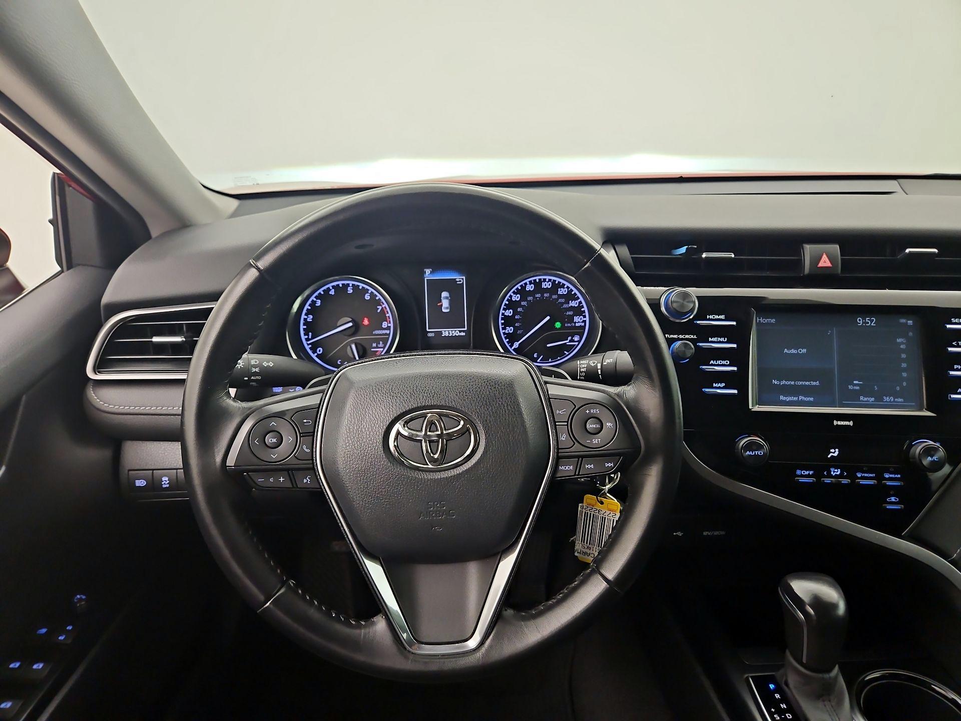 Thumbnail: 2020 Toyota Camry - 10
