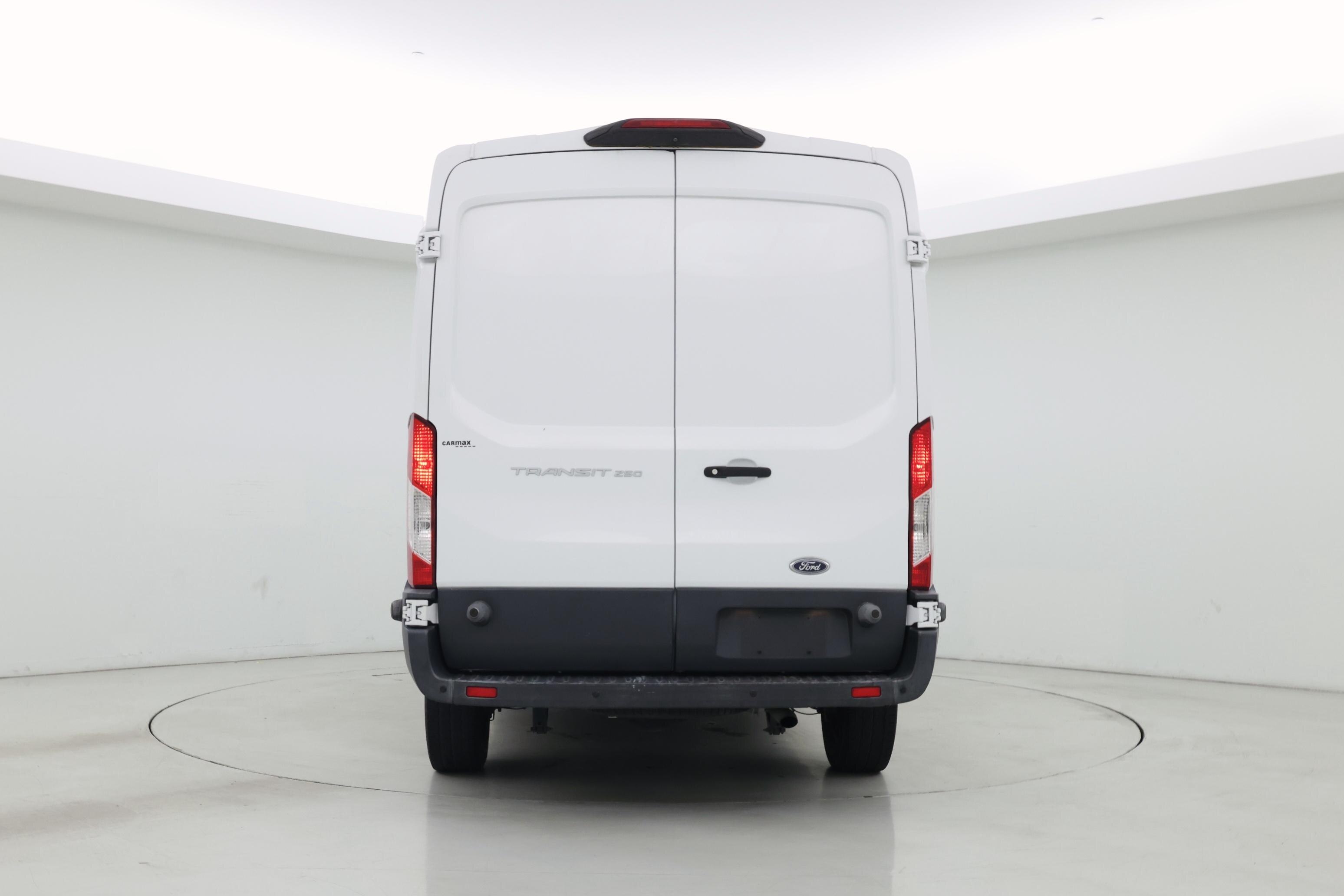 Thumbnail: 2018 Ford Transit Series - 6