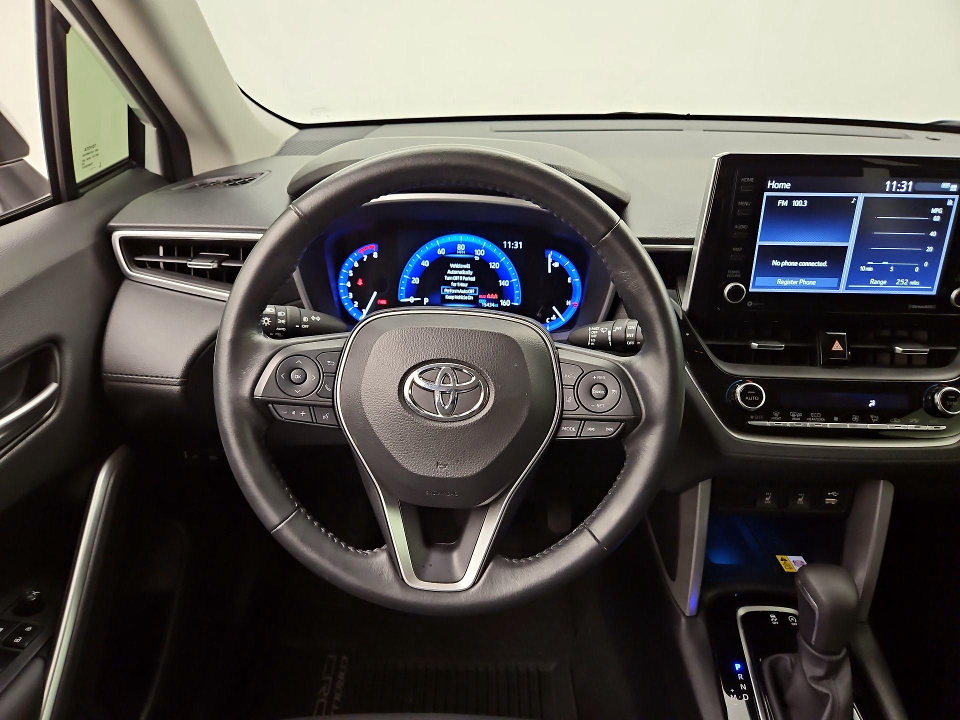 Thumbnail: 2022 Toyota Corolla Cross - 10