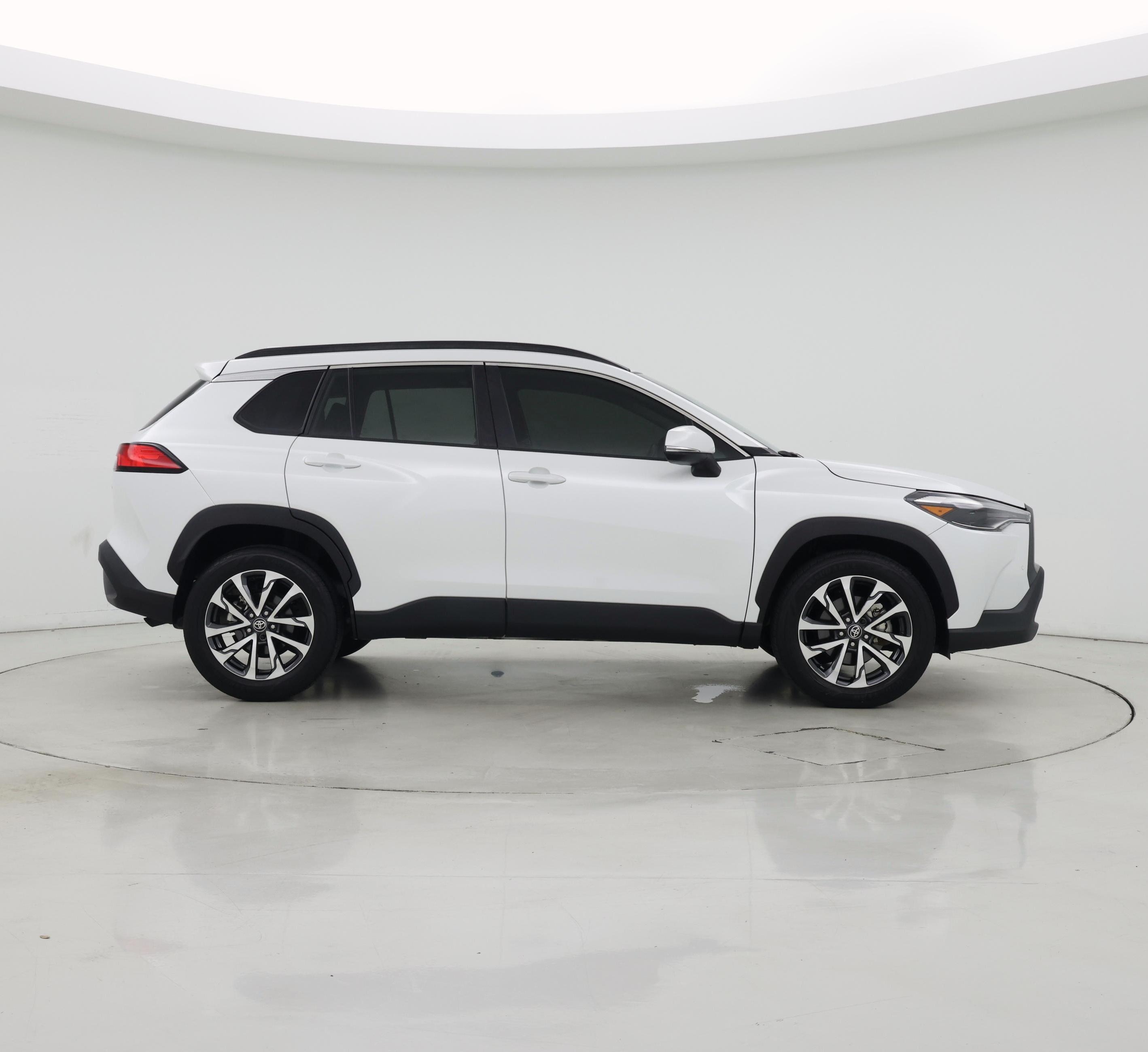 Thumbnail: 2022 Toyota Corolla Cross - 7