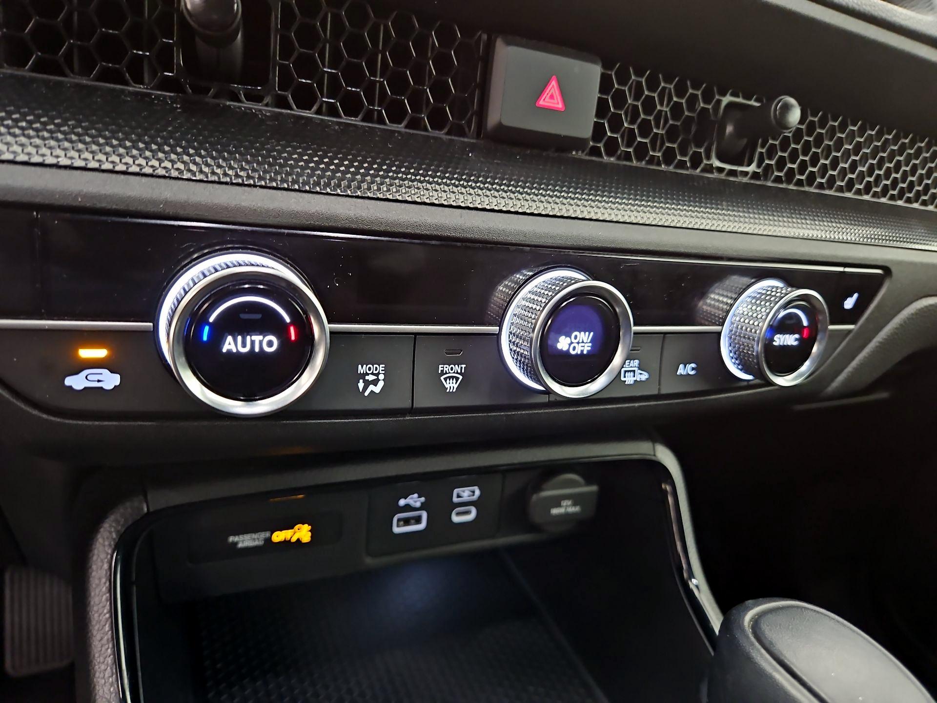 Thumbnail: 2023 Honda CR-V - 16