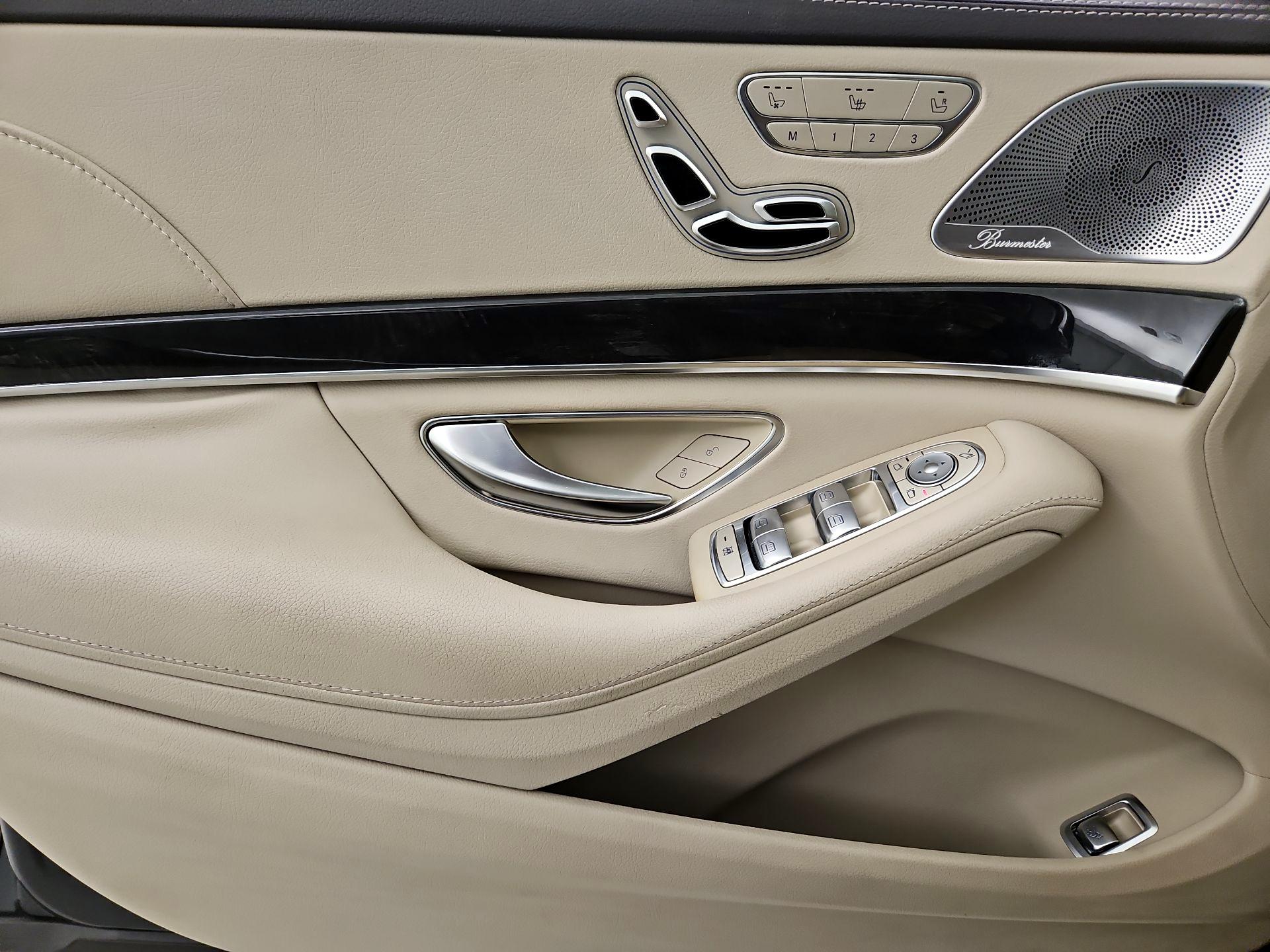 Thumbnail: 2018 Mercedes-Benz S-Class - 12