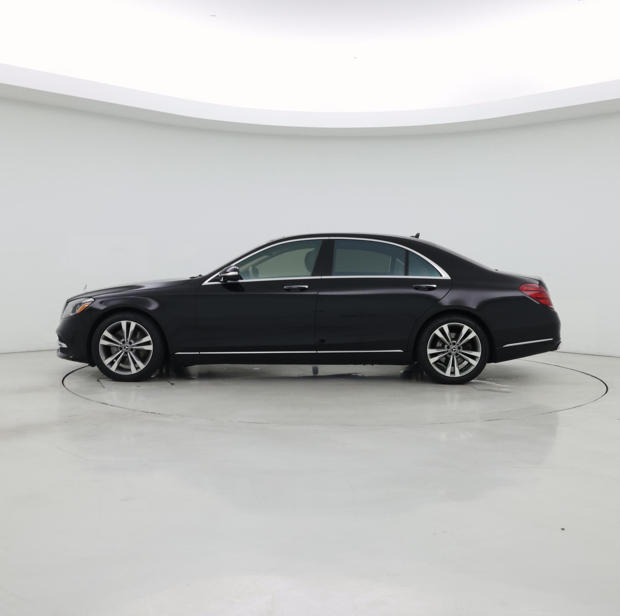 Thumbnail: 2018 Mercedes-Benz S-Class - 3