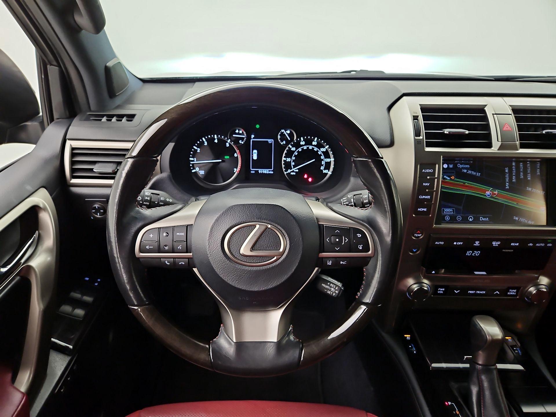 Thumbnail: 2020 Lexus GX - 10