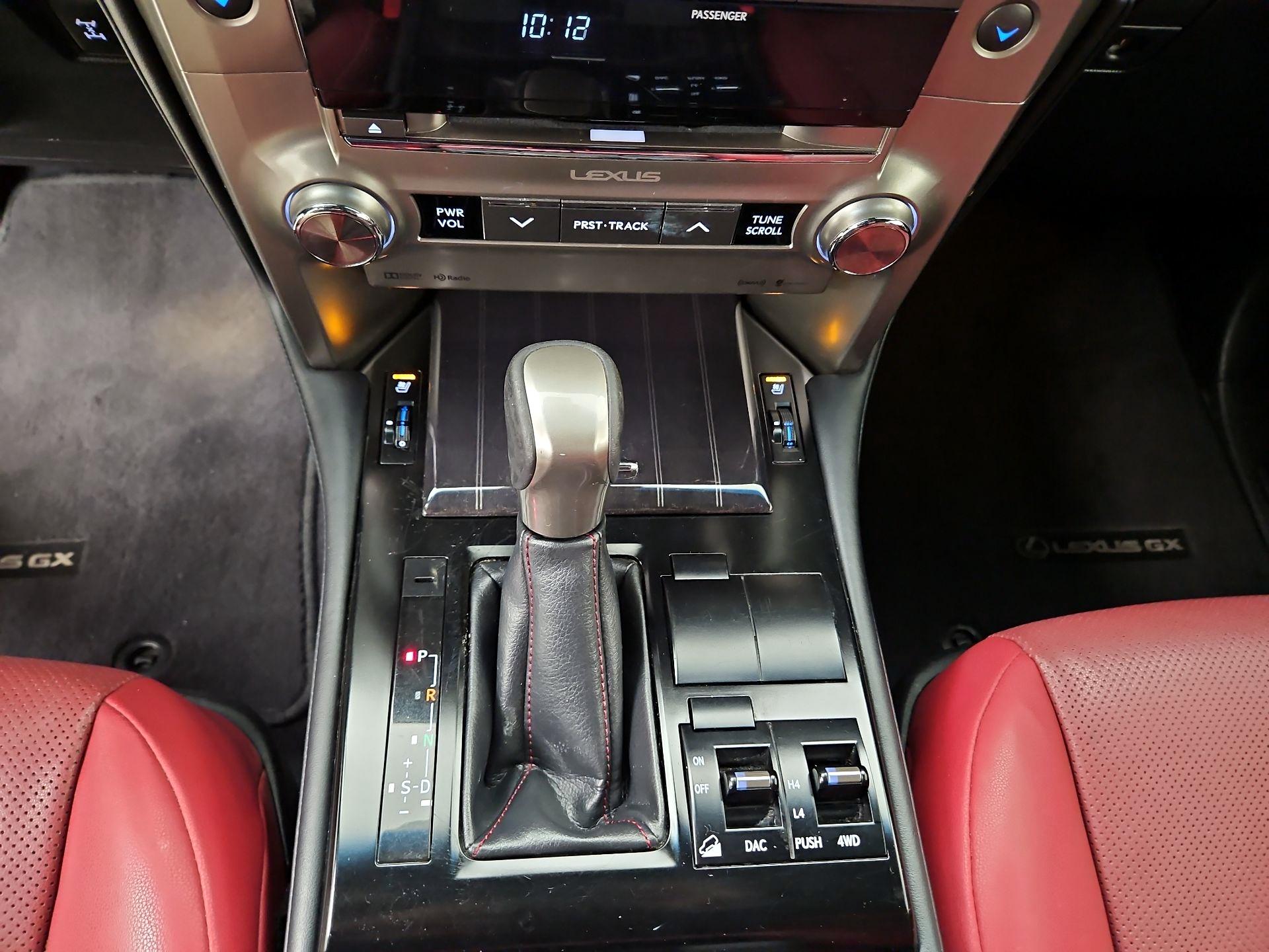 Thumbnail: 2020 Lexus GX - 18