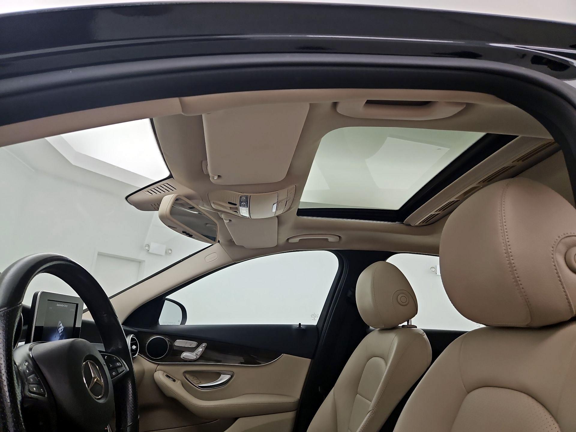 Thumbnail: 2018 Mercedes-Benz C-Class - 20