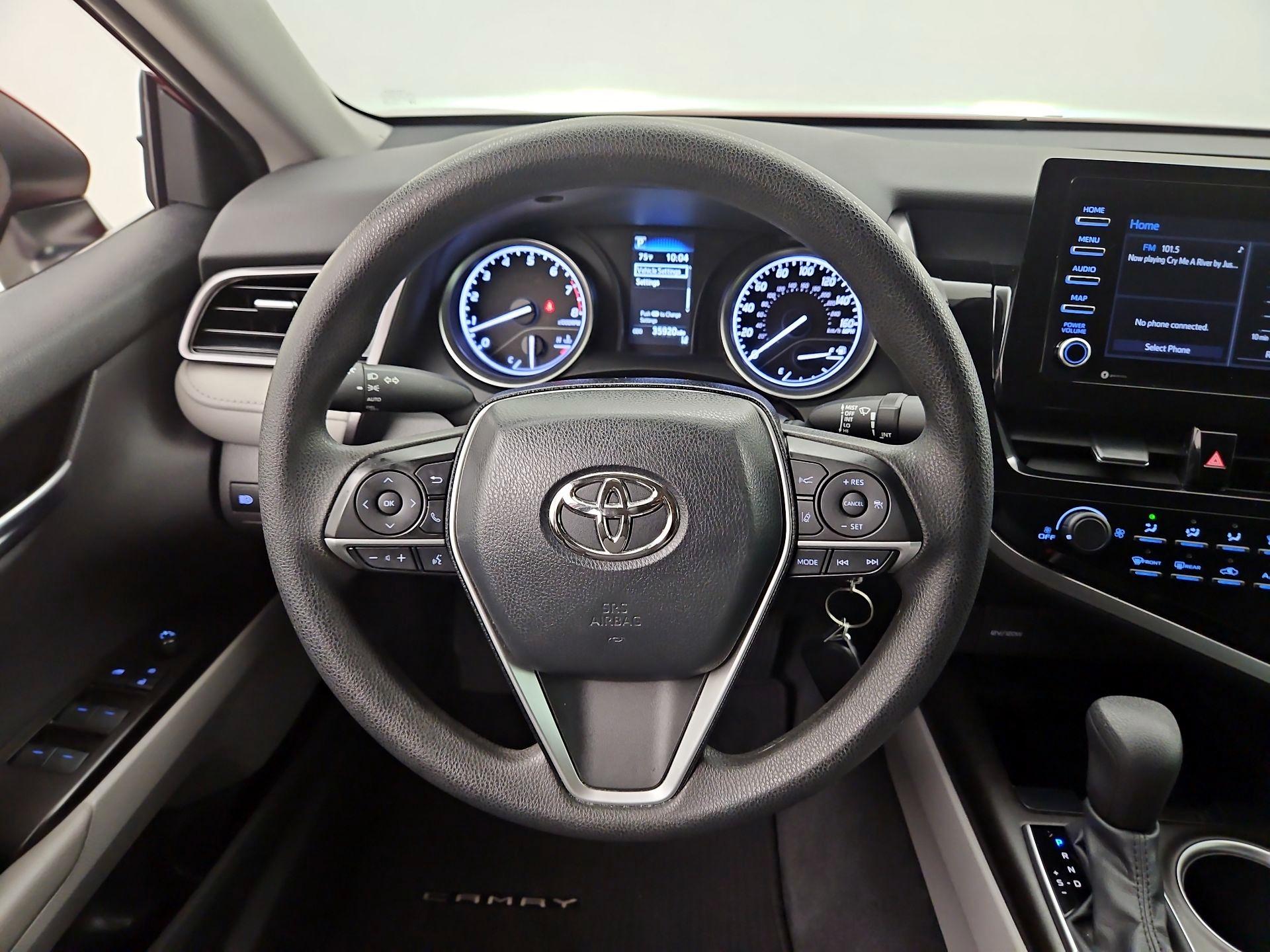 Thumbnail: 2021 Toyota Camry - 10