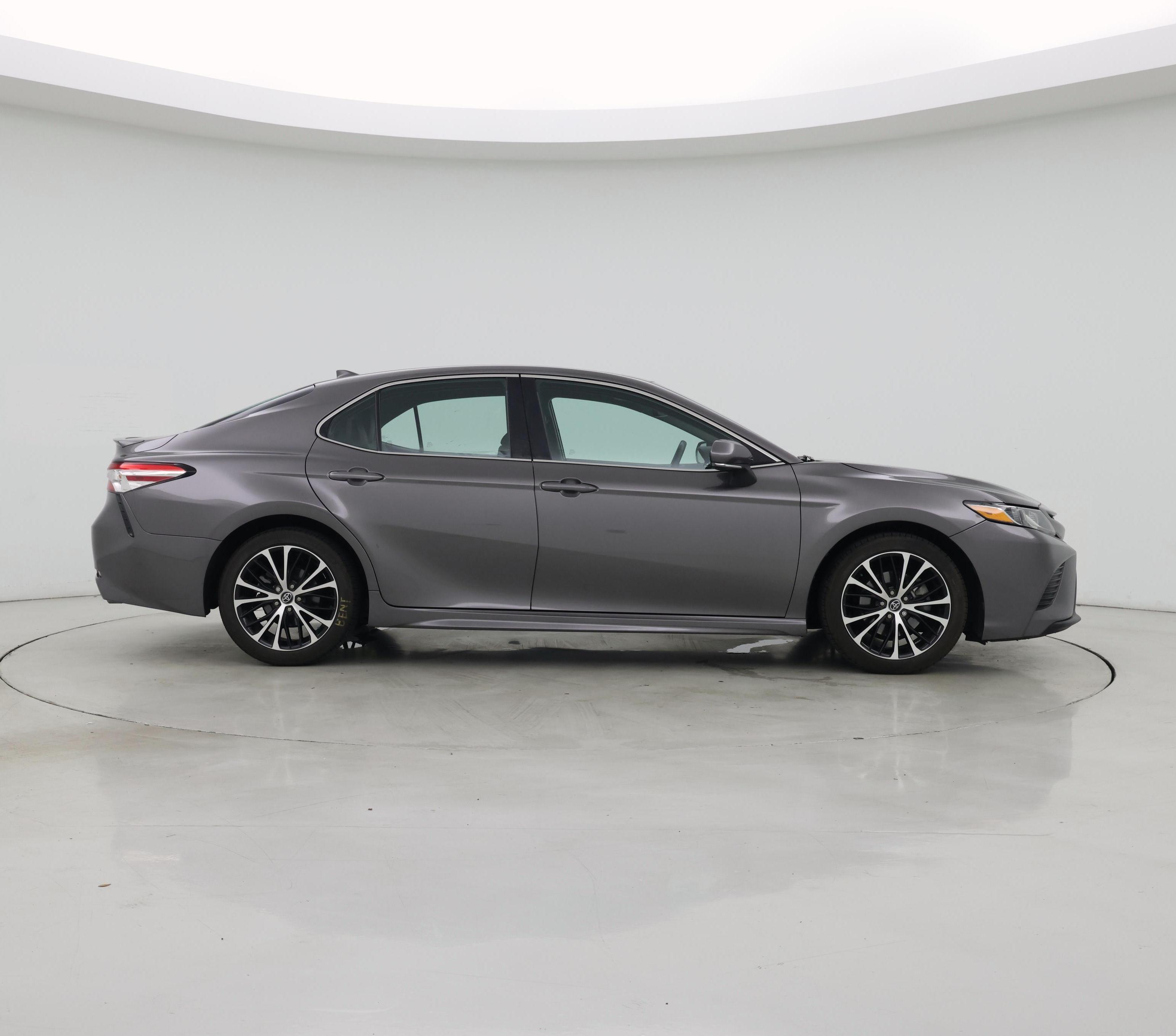 Thumbnail: 2020 Toyota Camry - 7