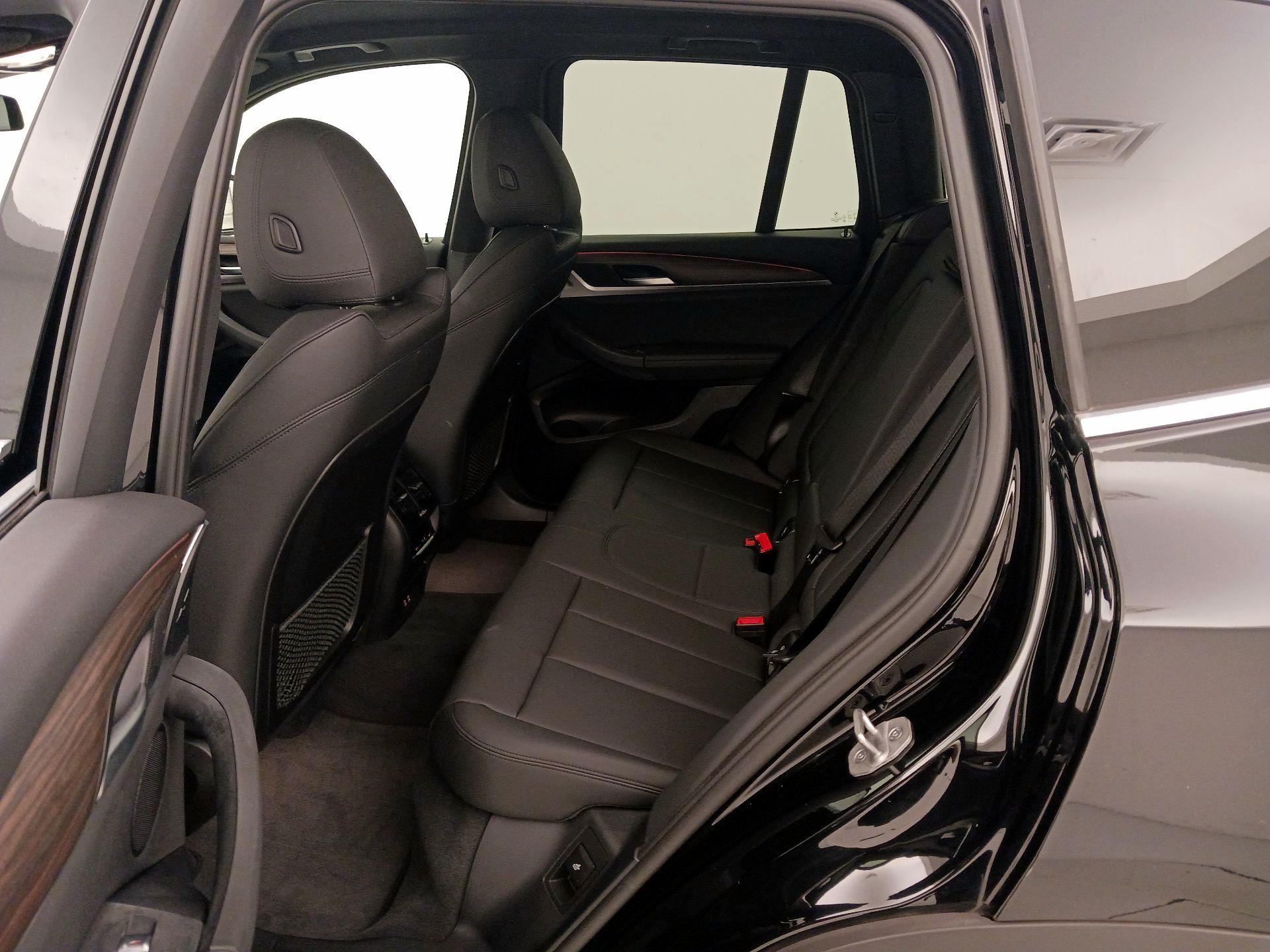 Thumbnail: 2021 BMW X3 - 20