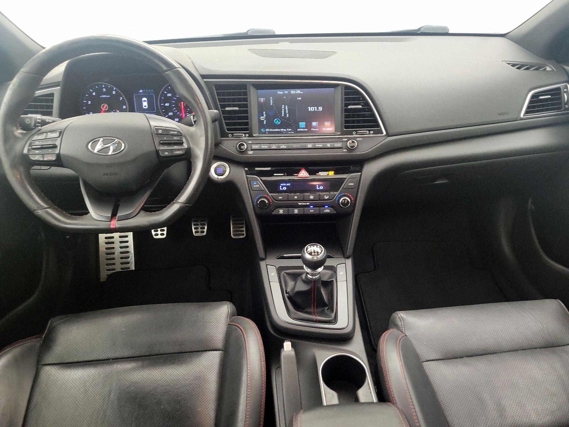Thumbnail: 2018 Hyundai Elantra - 9