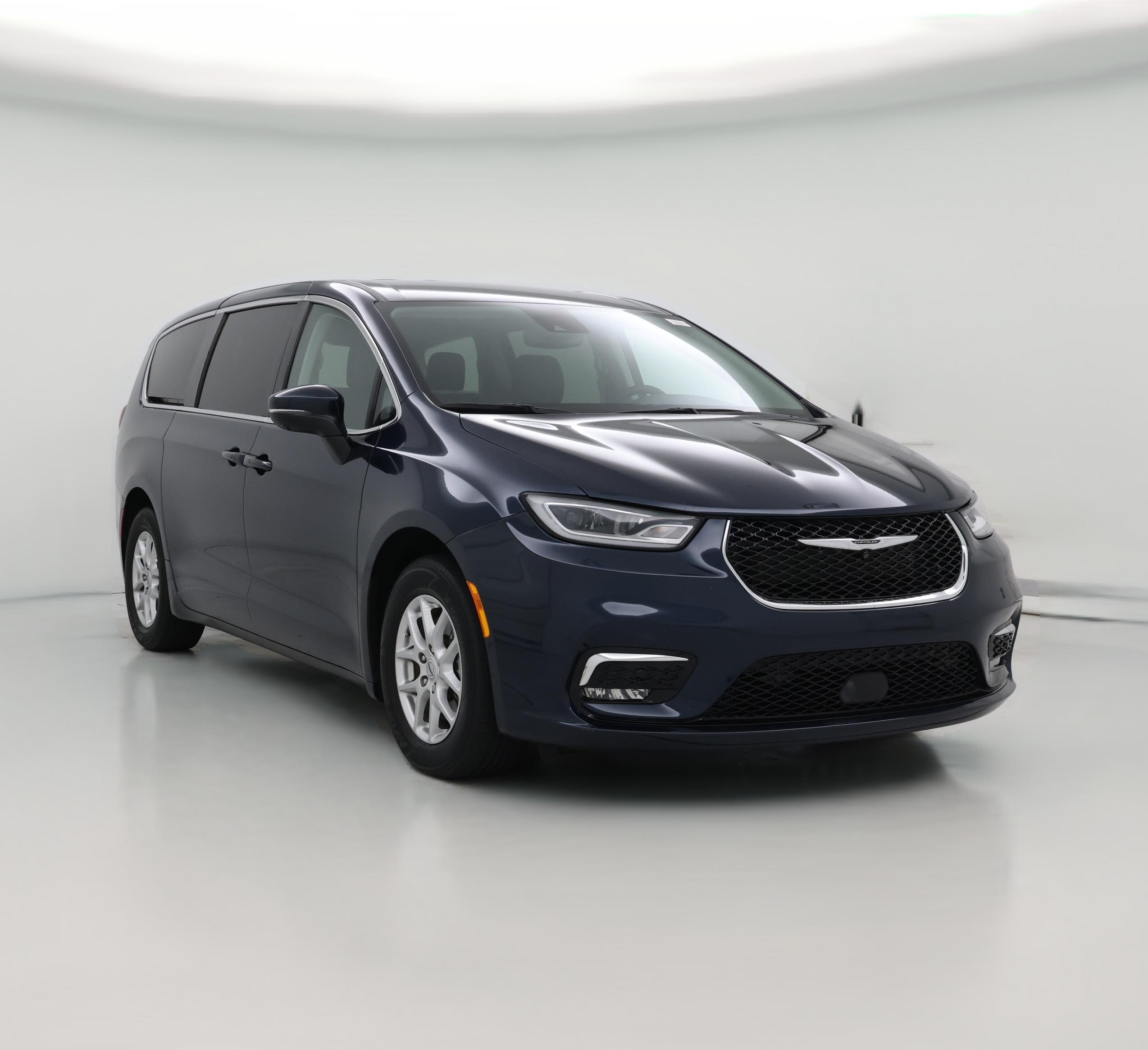 Thumbnail: 2023 Chrysler Pacifica - 1