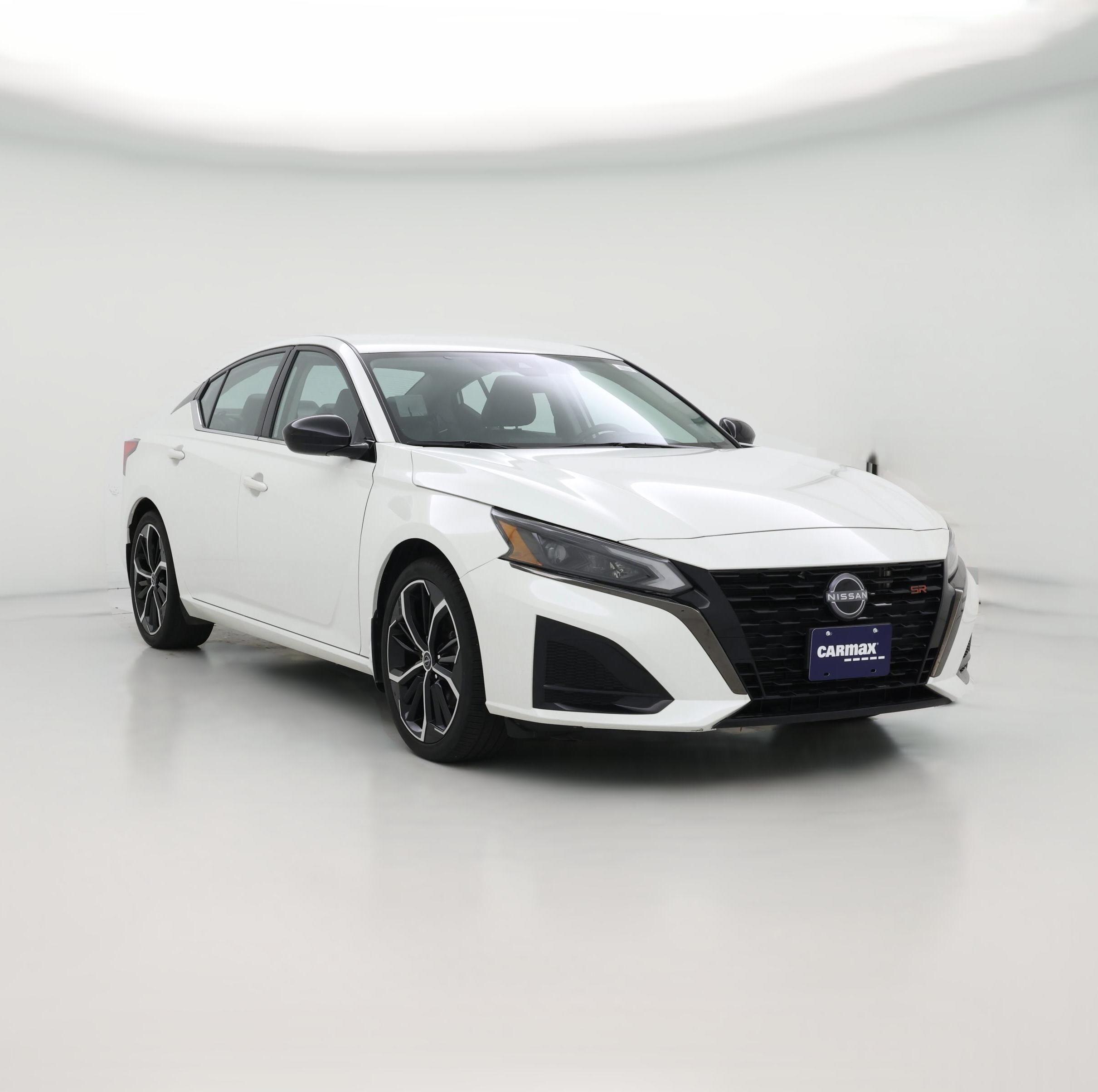 Thumbnail: 2023 Nissan Altima - 1