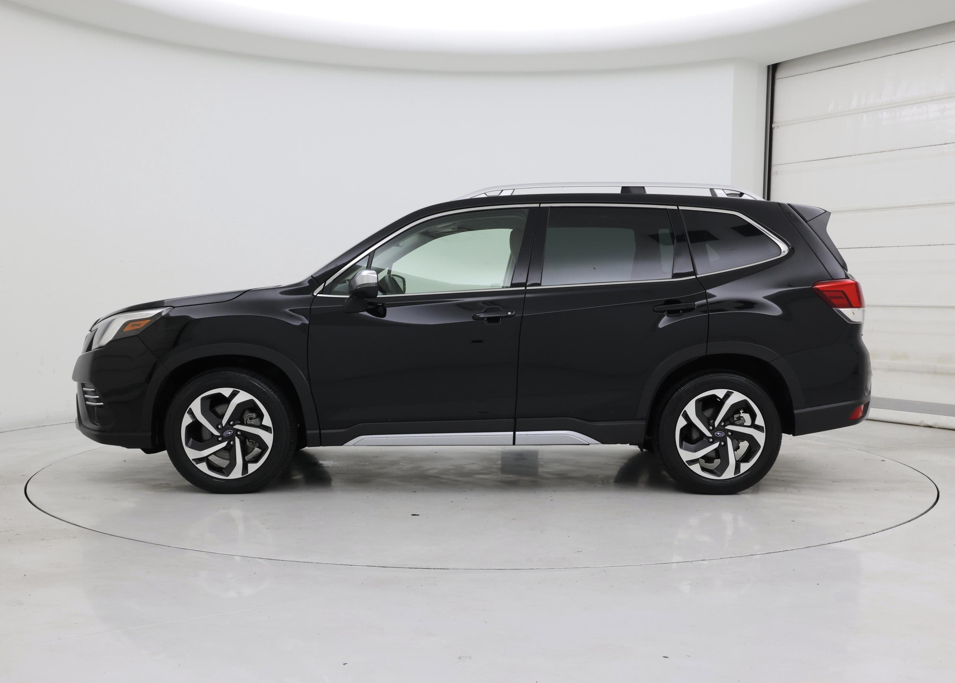 Thumbnail: 2022 Subaru Forester - 3